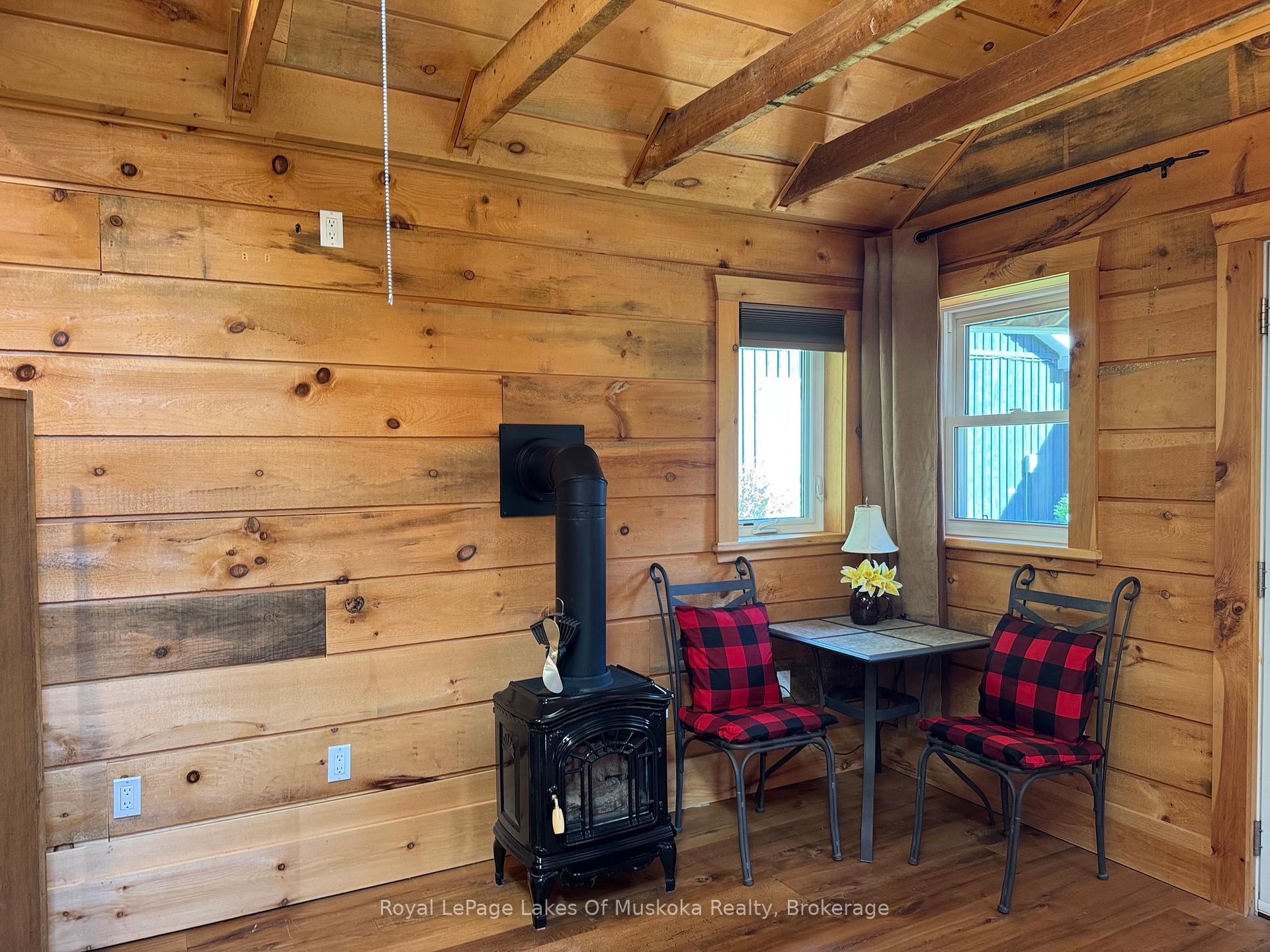 Photo 27 of 2 Leslie Drive W, Bracebridge, Monck (Bracebridge) — HOMEH