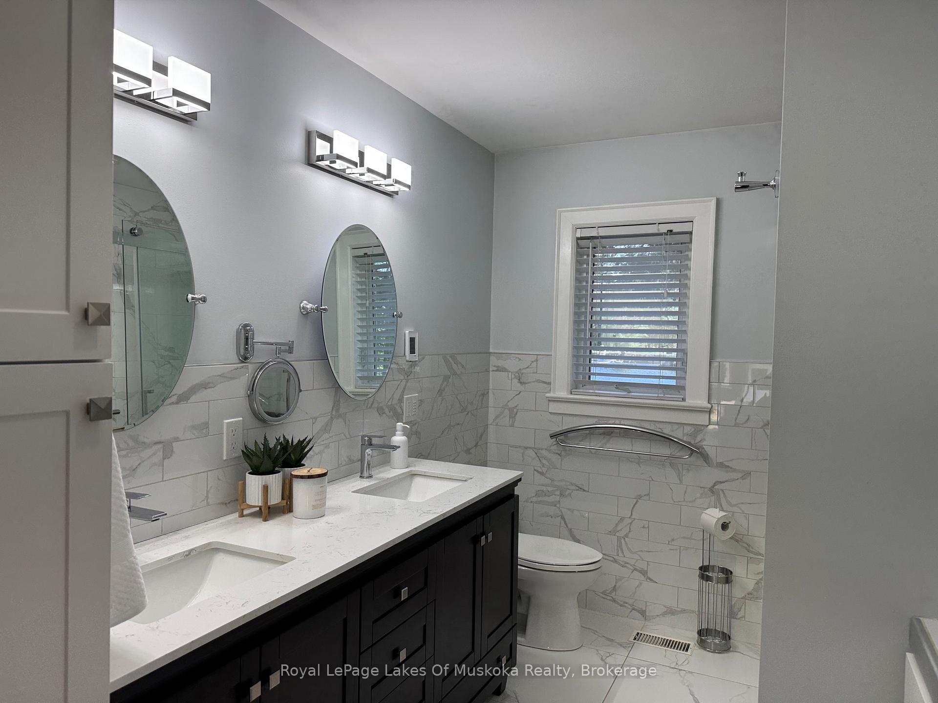 Photo 32 of 2 Leslie Drive W, Bracebridge, Monck (Bracebridge) — HOMEH