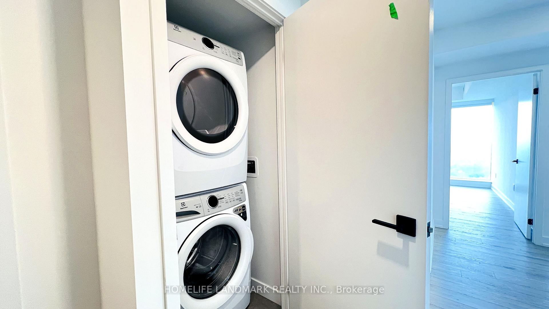 Photo 13 of Unit 4307, 609 Sherbourne Street, Toronto, North St. James Town — HOMEH