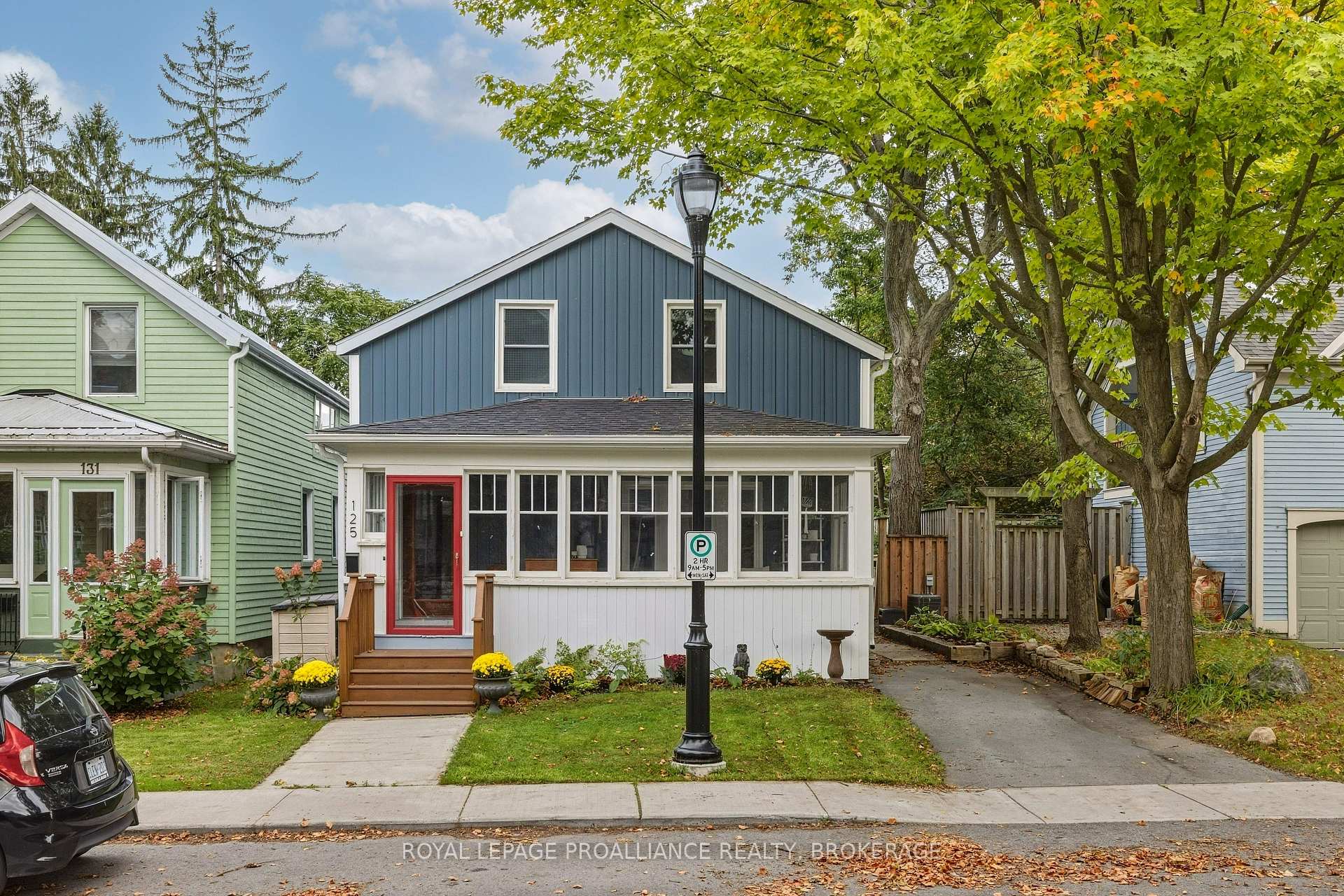 Photo 3 of 125 Pine Street, Gananoque, Gananoque — HOMEH