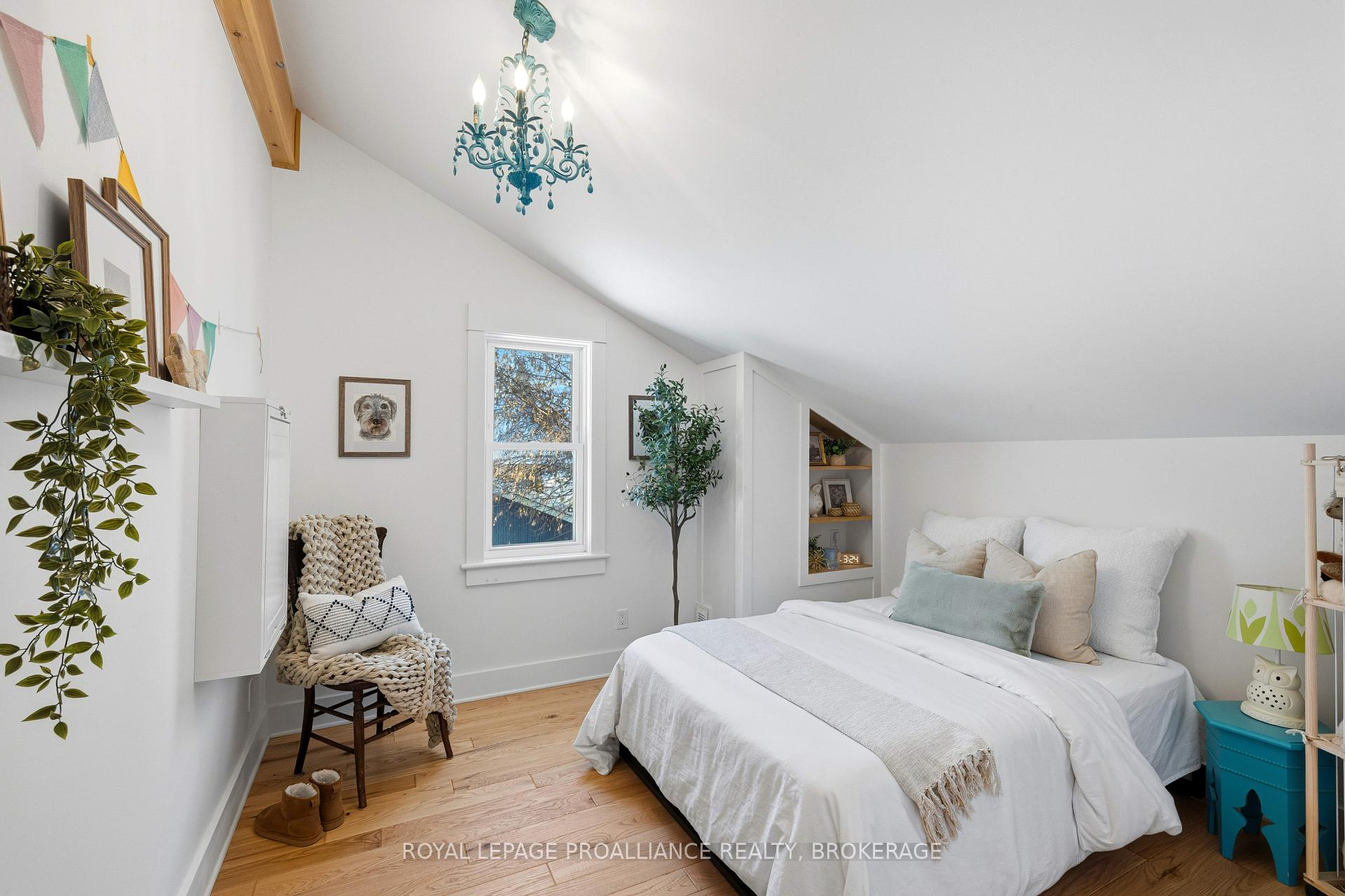 Photo 27 of 125 Pine Street, Gananoque, Gananoque — HOMEH