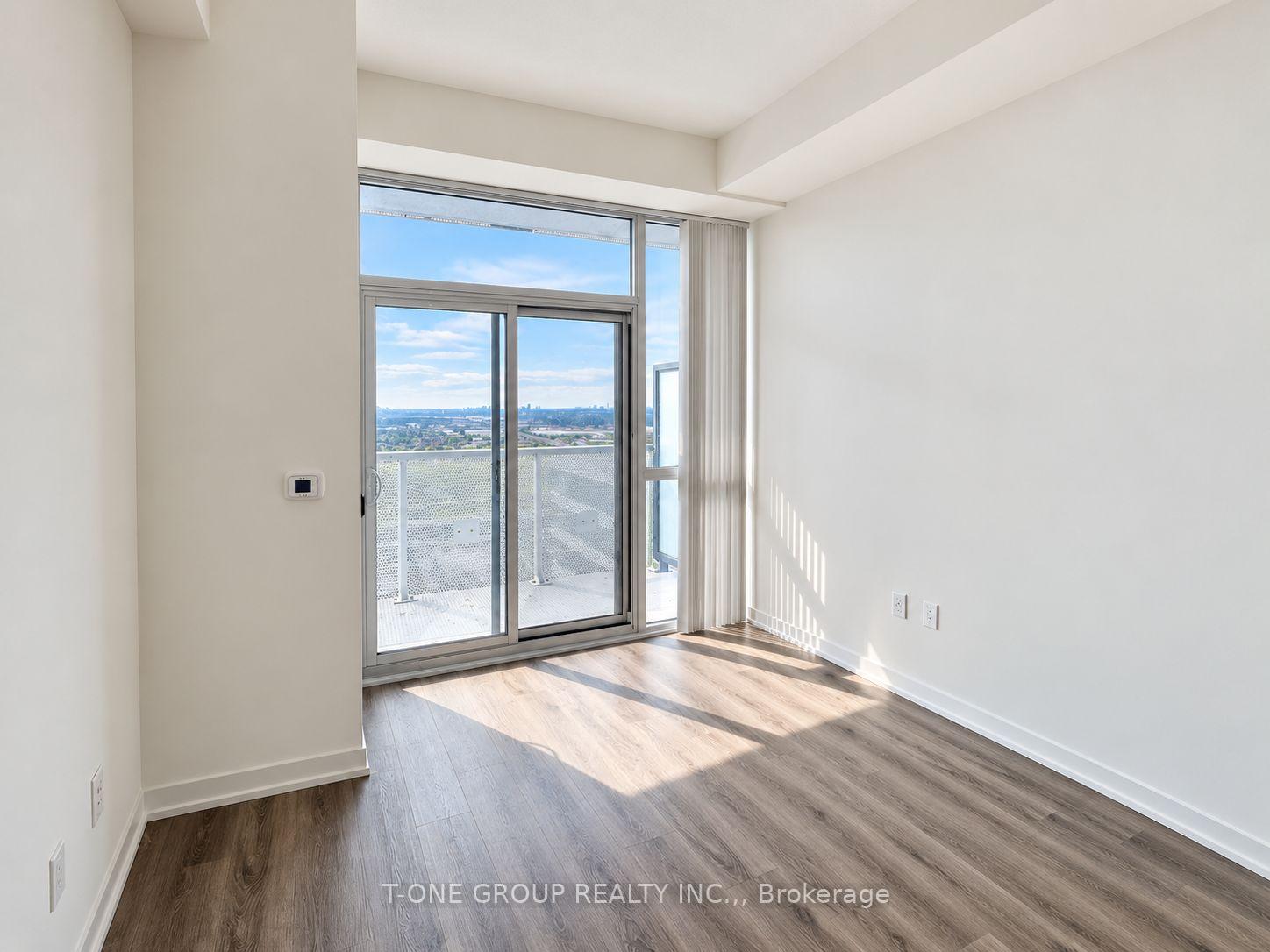 Photo 5 of Unit 5803, 225 Commerce Street, Vaughan, Vaughan Corporate Centre — HOMEH