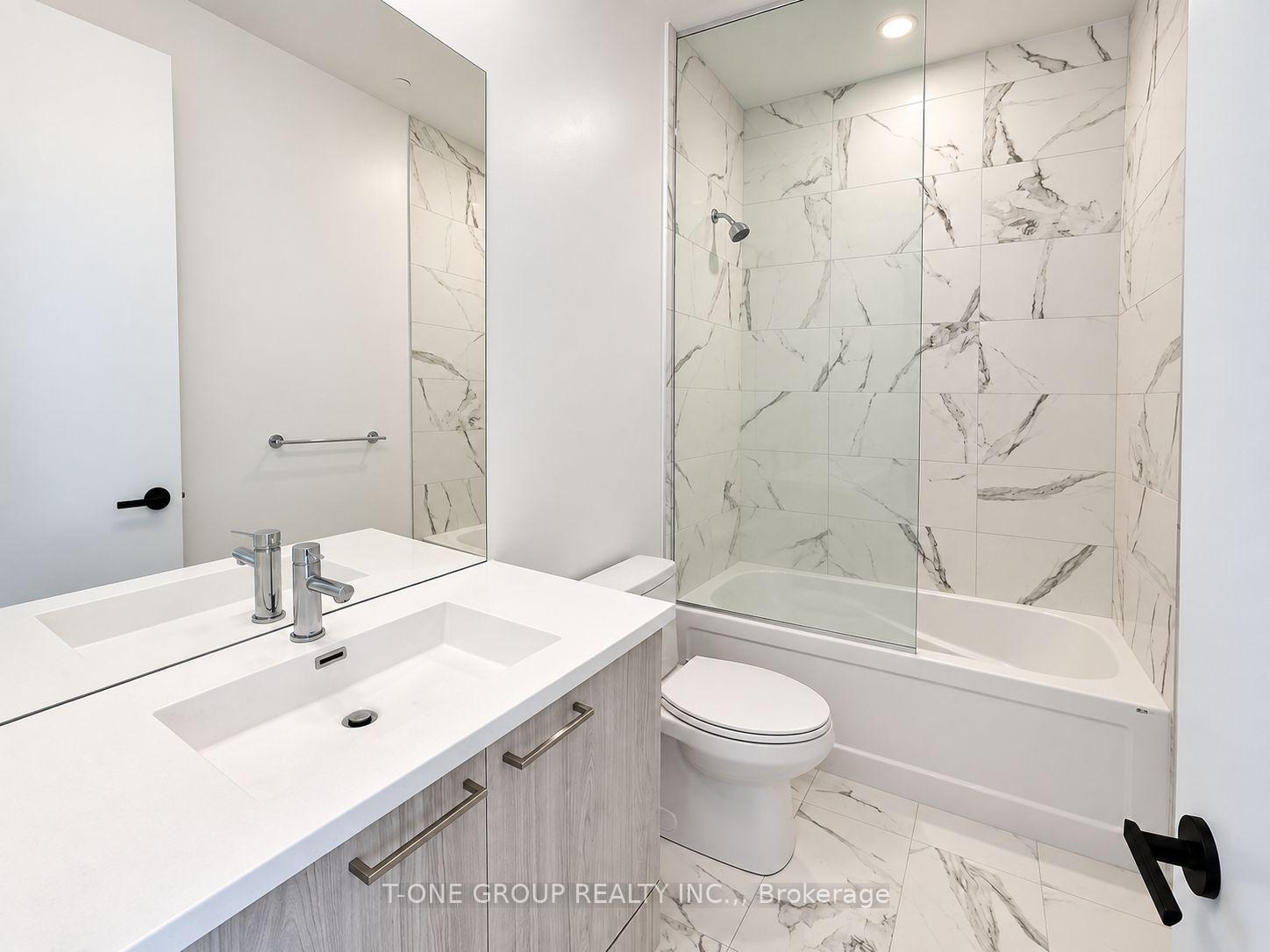 Photo 6 of Unit 5803, 225 Commerce Street, Vaughan, Vaughan Corporate Centre — HOMEH