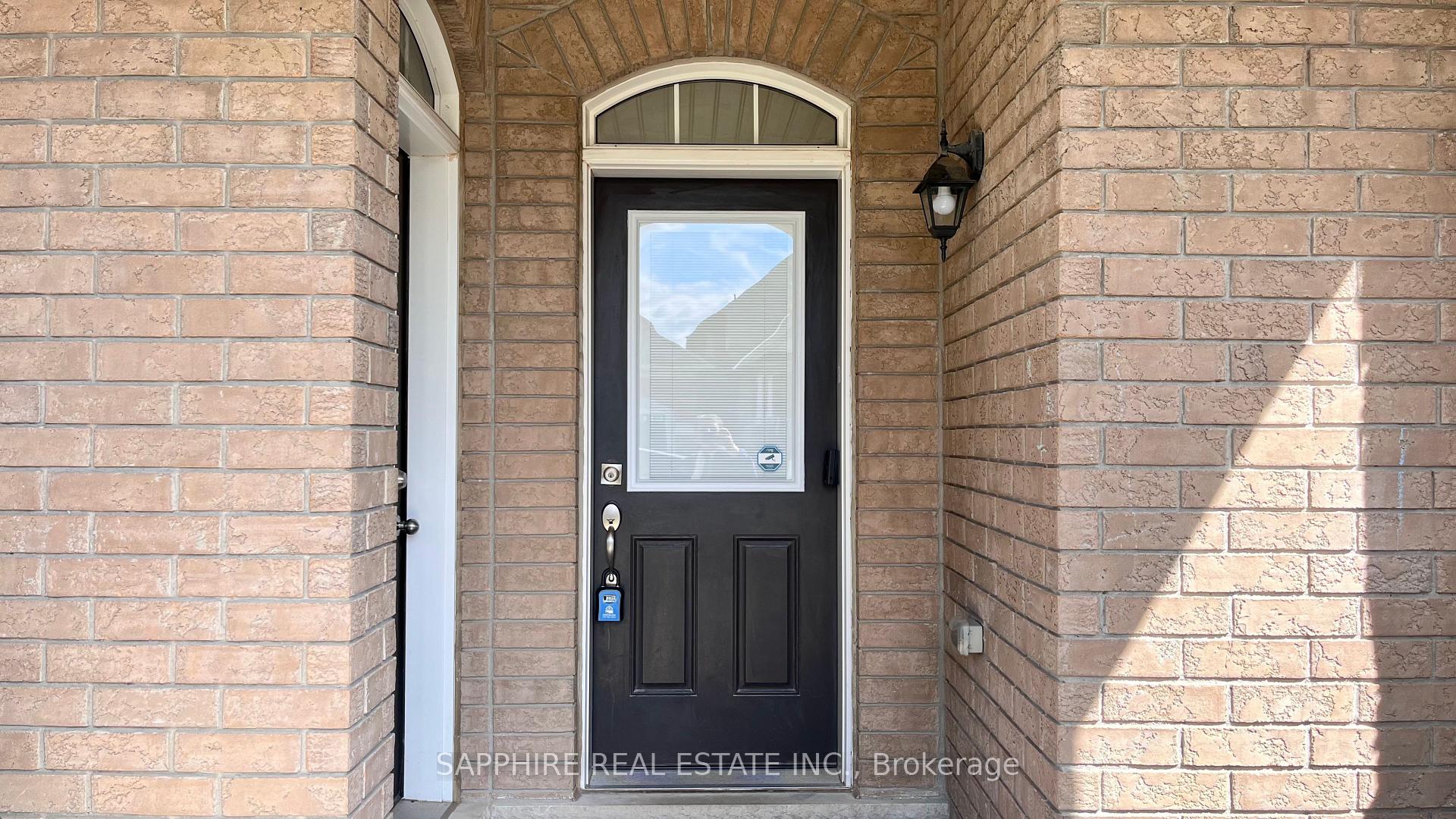 Photo 3 of Unit Upper, 1261 Sim Place, Milton, Beaty — HOMEH