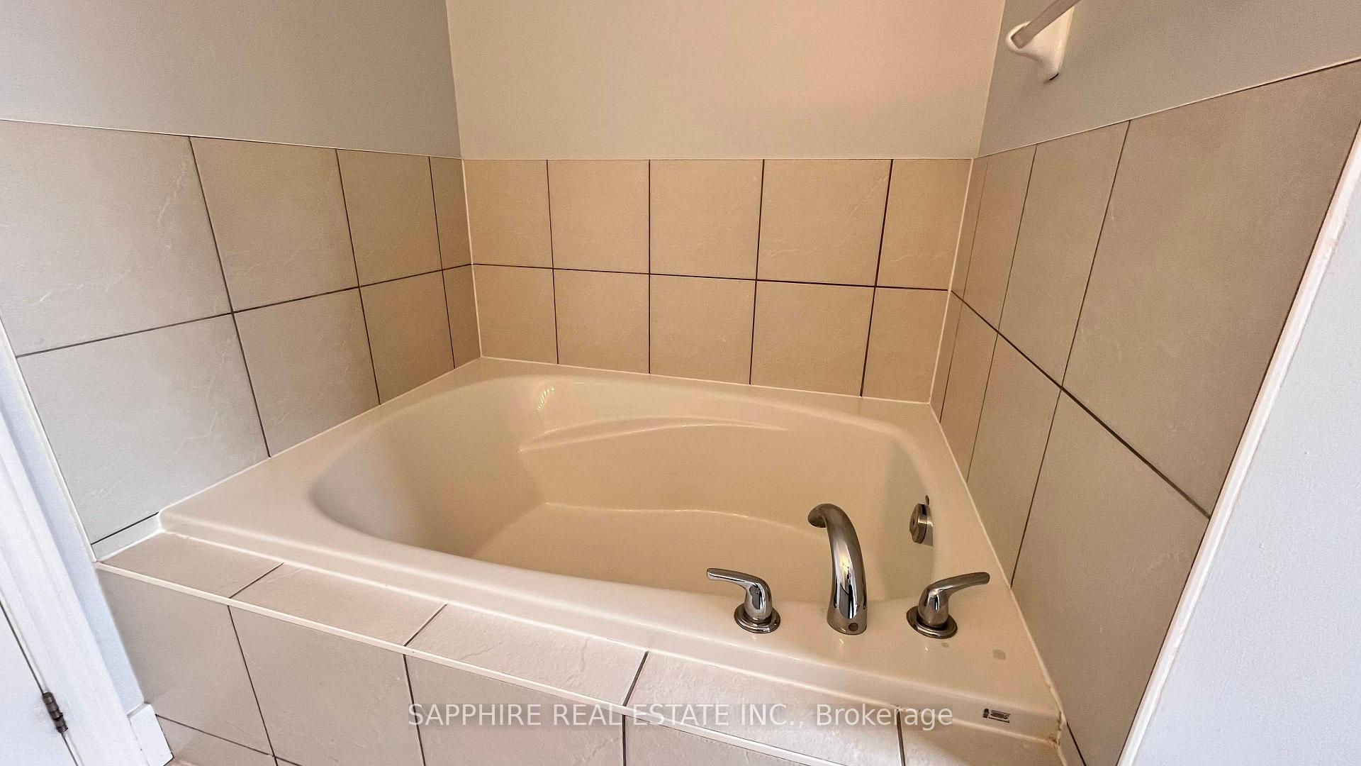 Photo 26 of Unit Upper, 1261 Sim Place, Milton, Beaty — HOMEH