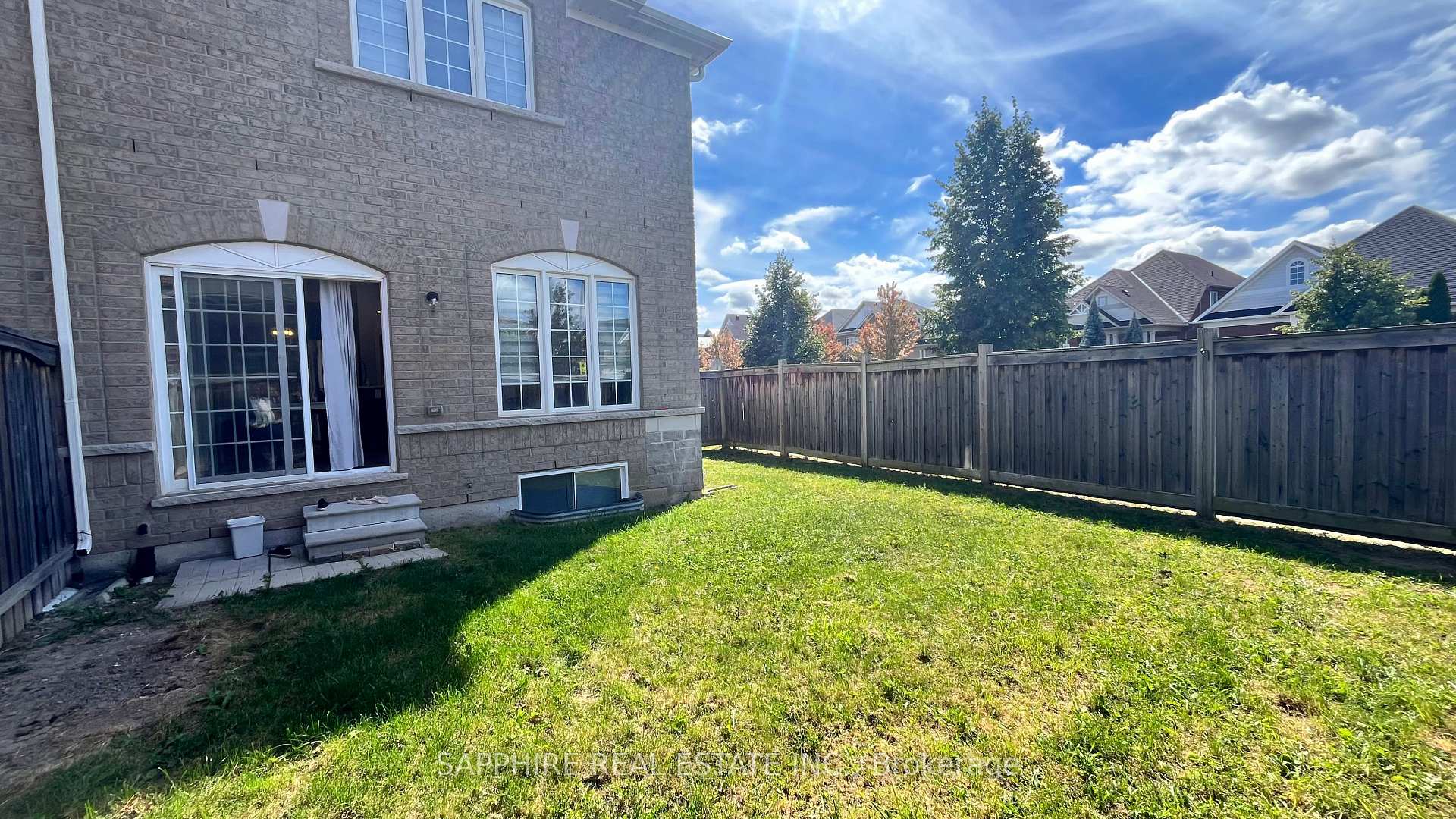 Photo 48 of Unit Upper, 1261 Sim Place, Milton, Beaty — HOMEH
