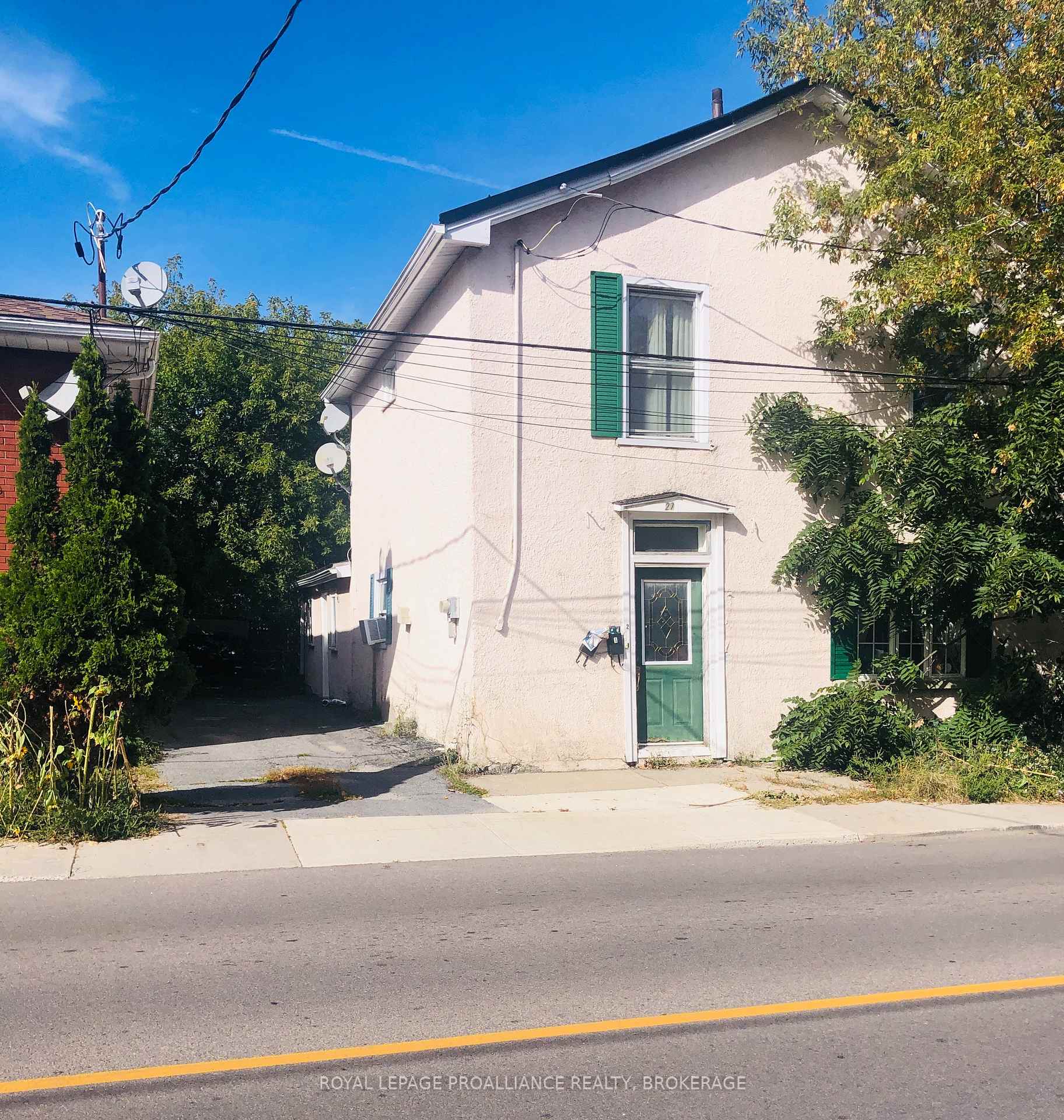 Photo 2 of 27 Stephen Street, Kingston, East of Sir John A. Blvd — HOMEH