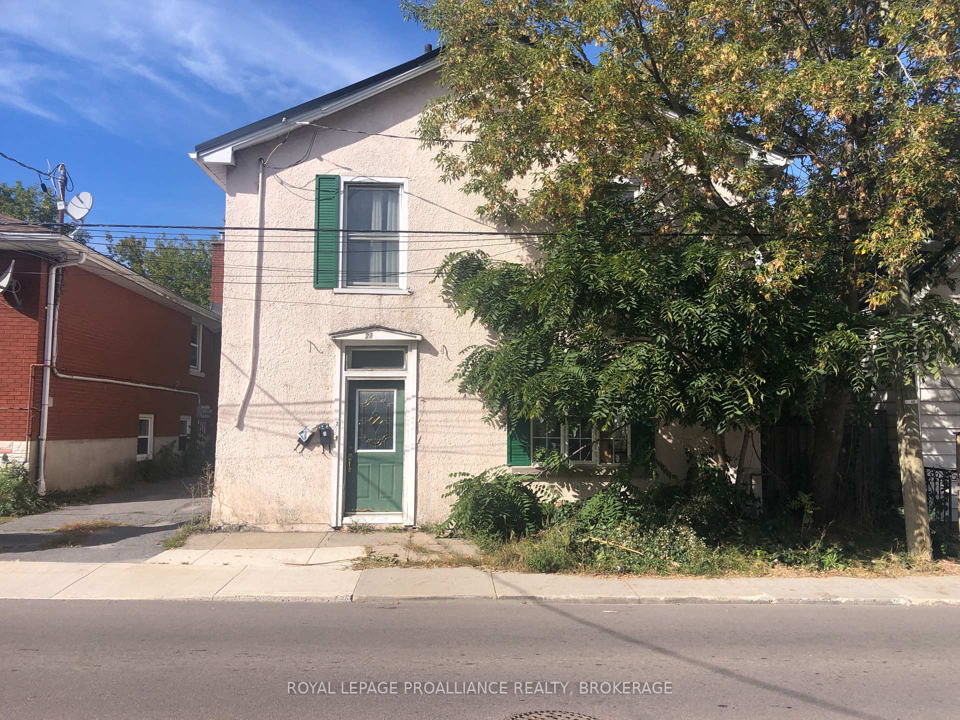 Photo 4 of 27 Stephen Street, Kingston, East of Sir John A. Blvd — HOMEH