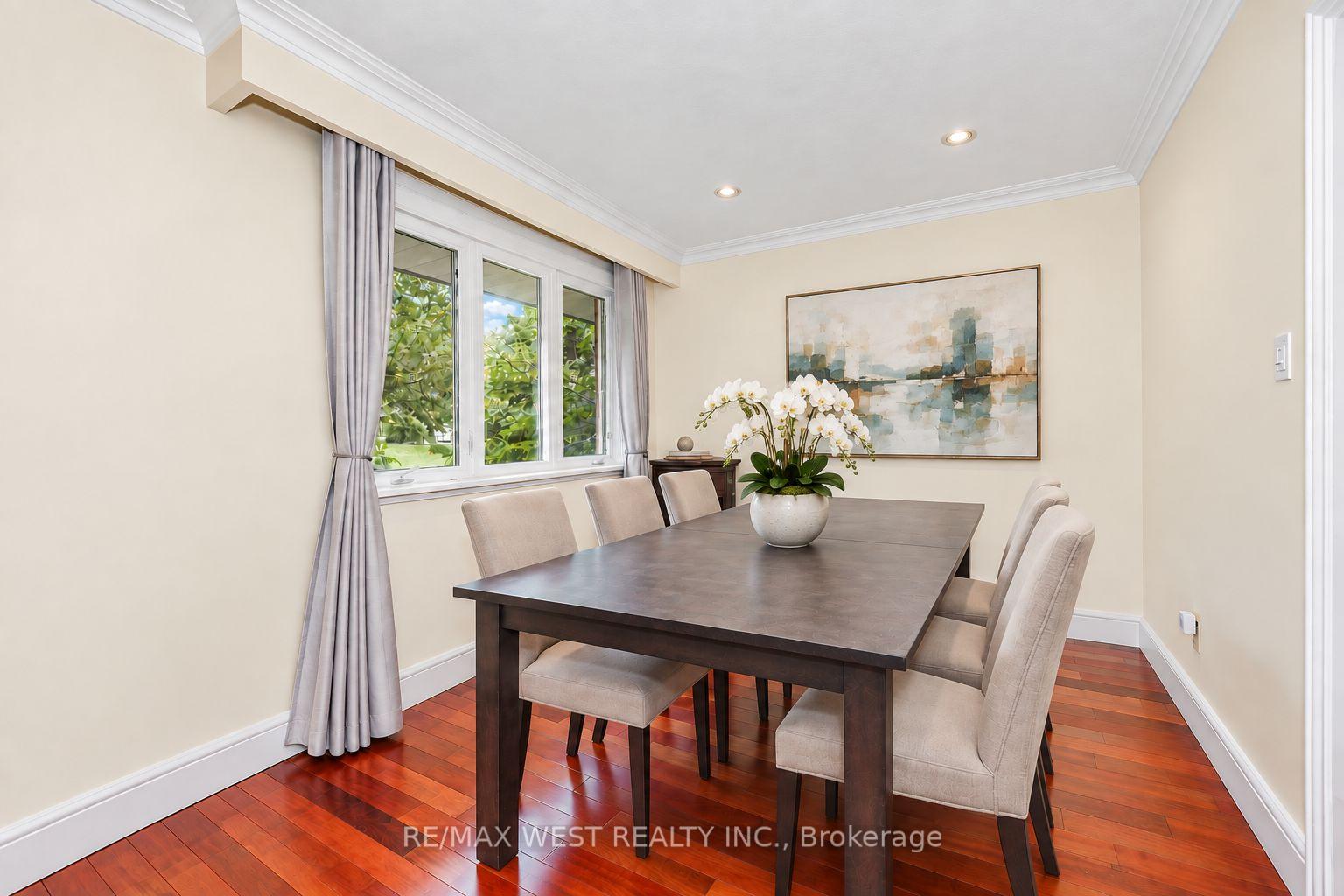 Photo 6 of 3062 O'hagan Drive, Mississauga, Erindale — HOMEH