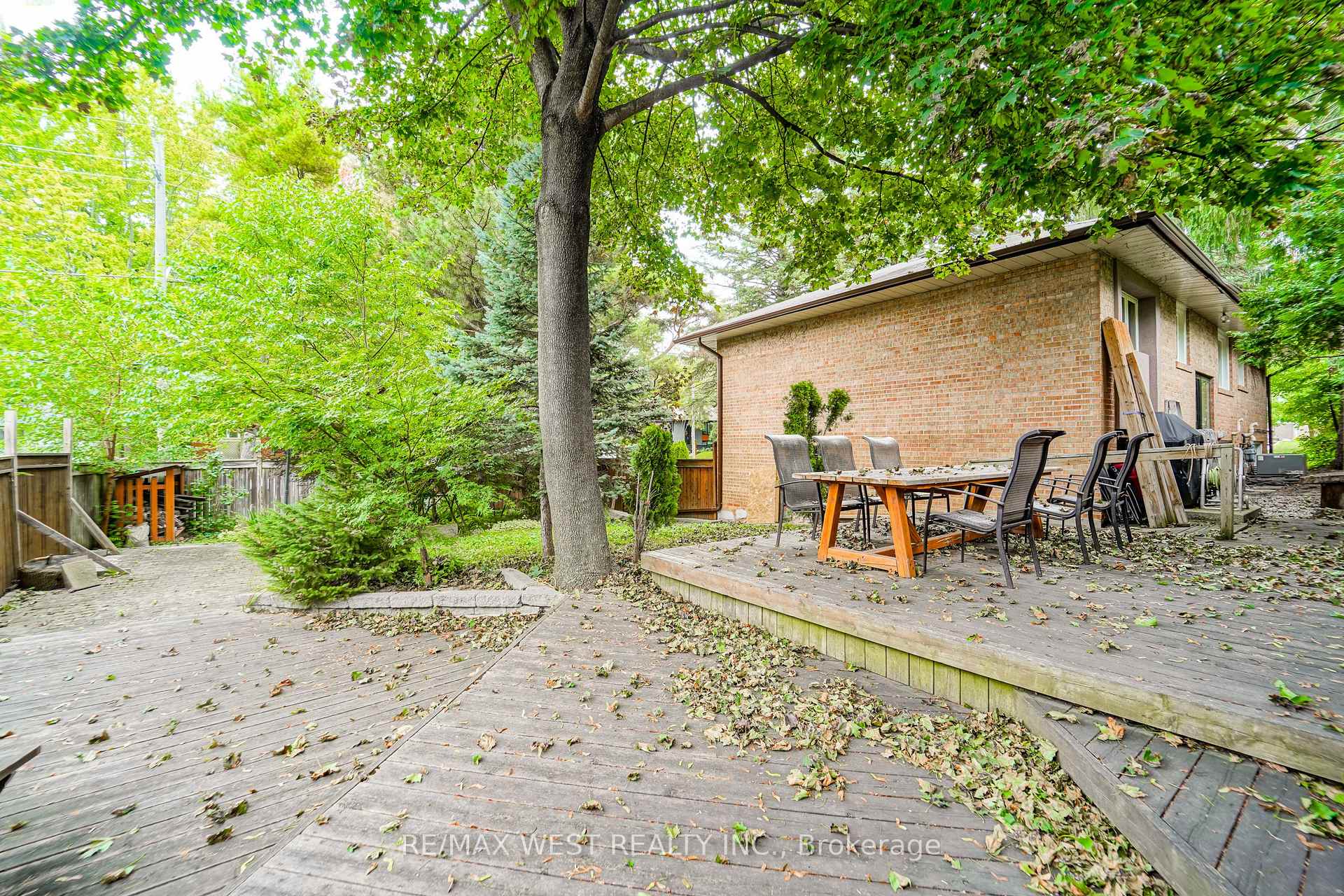 Photo 14 of 3062 O'hagan Drive, Mississauga, Erindale — HOMEH