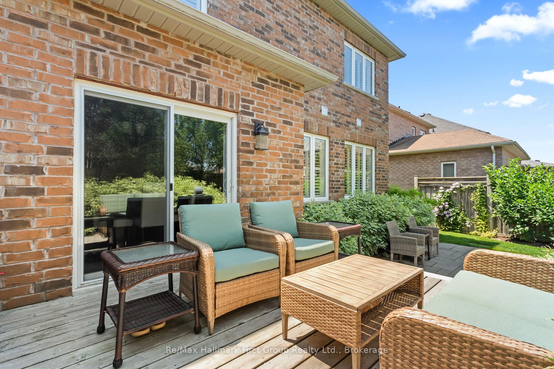 Photo 45 of 928 Black Cherry Drive, Oshawa, Taunton — HOMEH