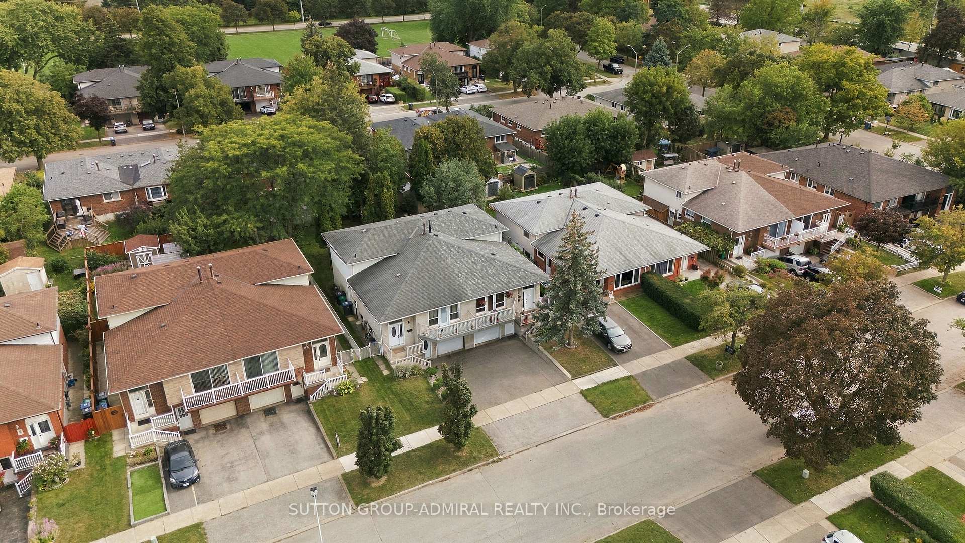 Photo 1 of 1871 Silverberry Crescent, Mississauga, Clarkson — HOMEH