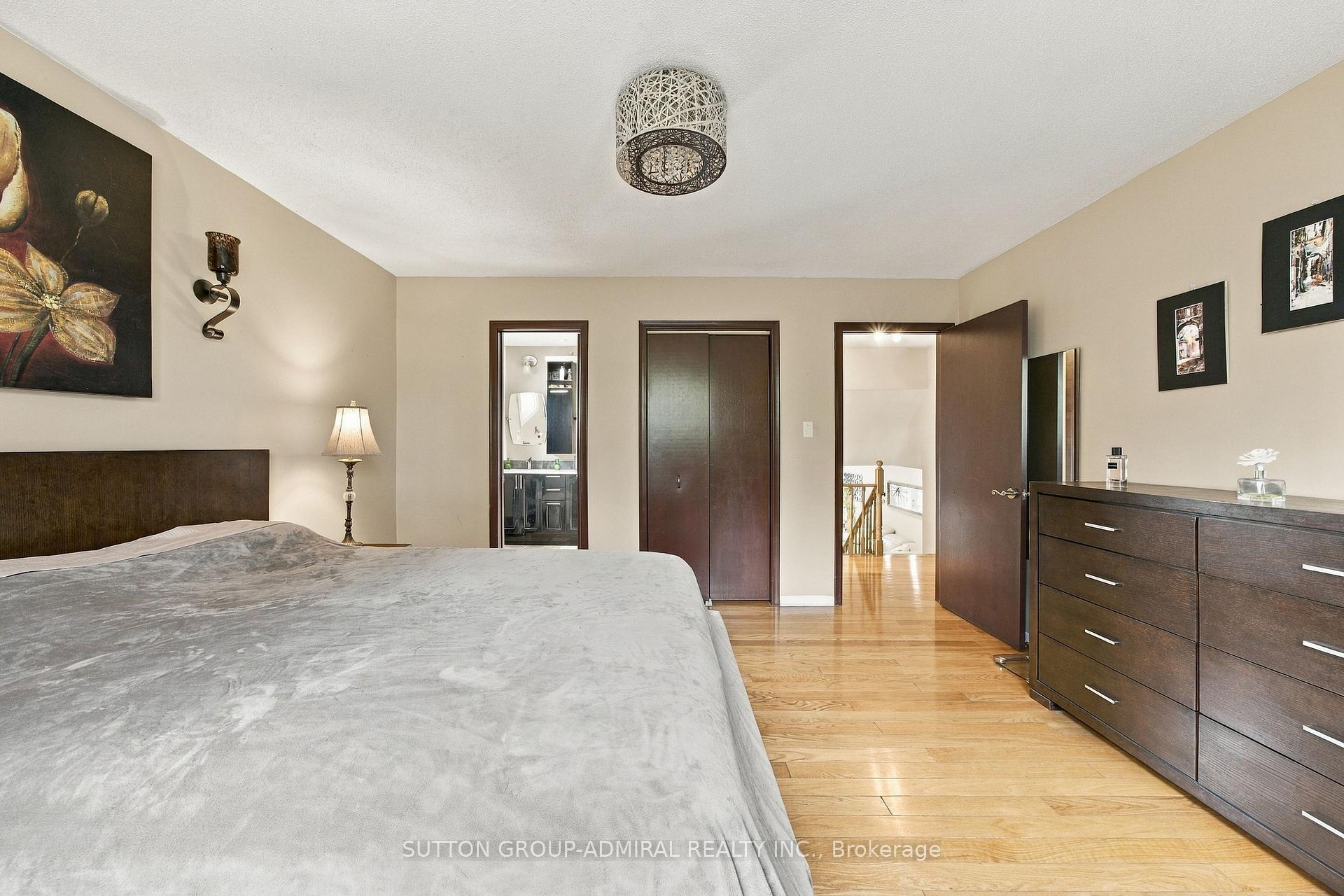 Photo 24 of 1871 Silverberry Crescent, Mississauga, Clarkson — HOMEH