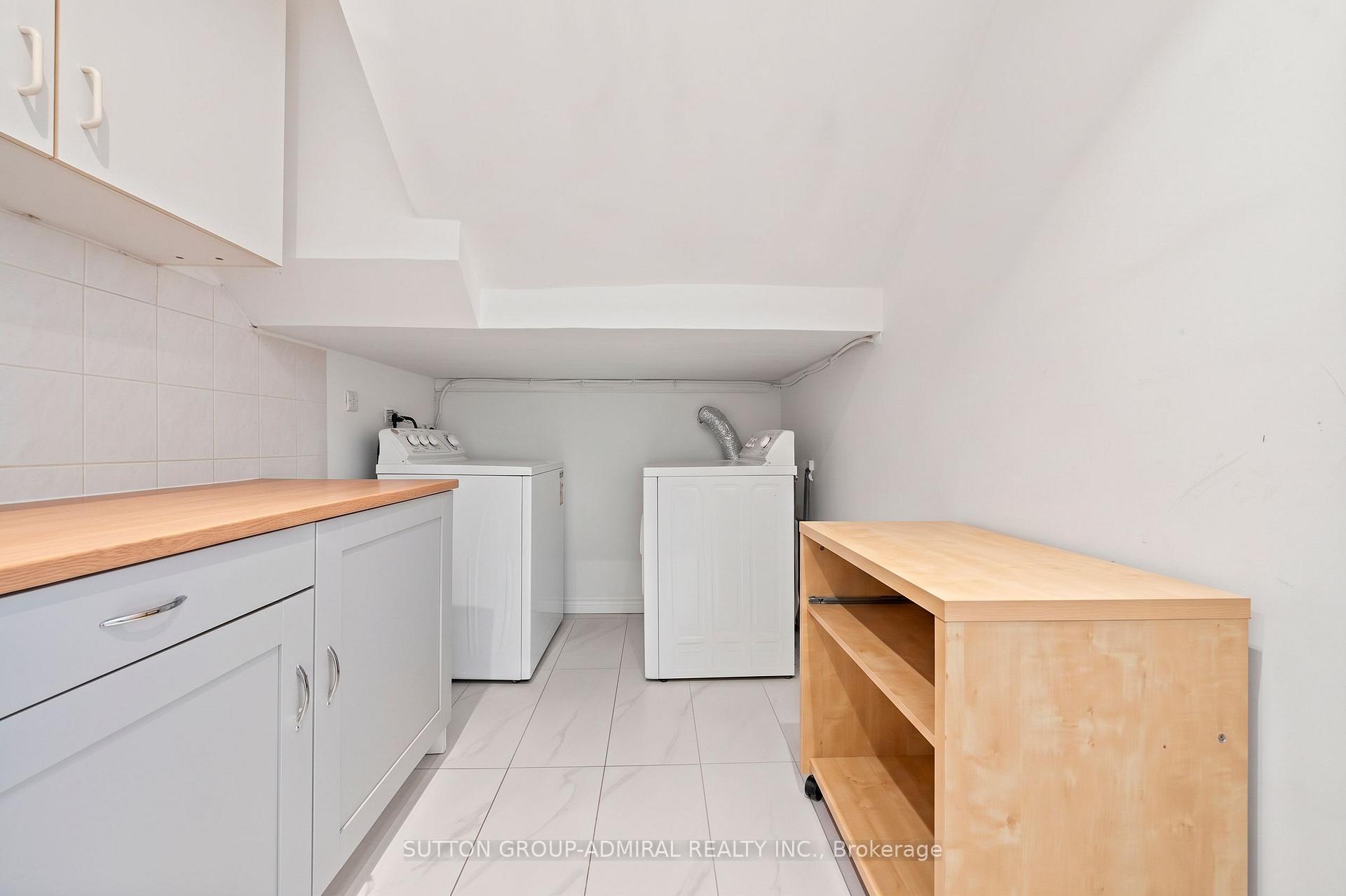 Photo 37 of 1871 Silverberry Crescent, Mississauga, Clarkson — HOMEH