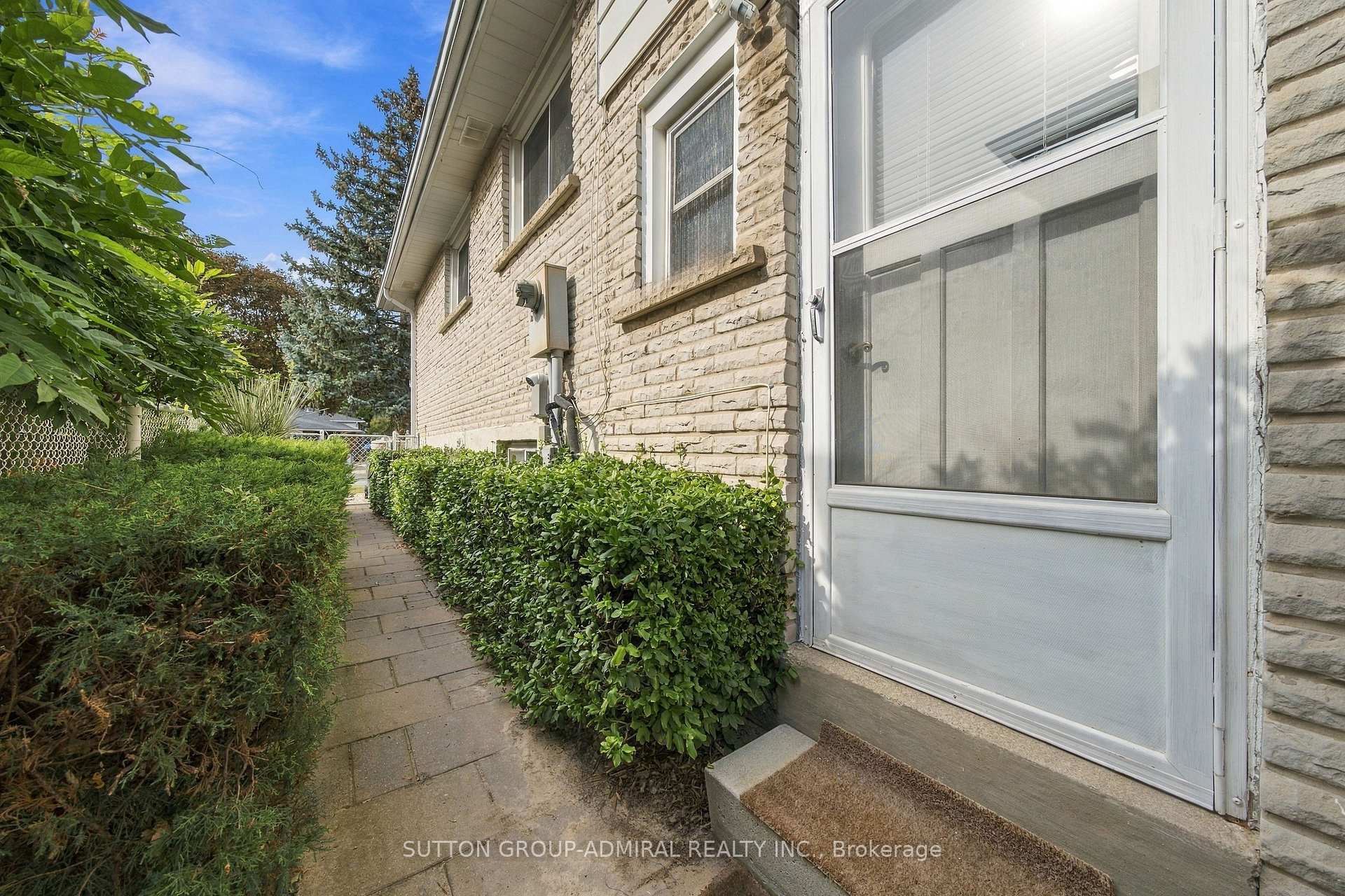Photo 42 of 1871 Silverberry Crescent, Mississauga, Clarkson — HOMEH