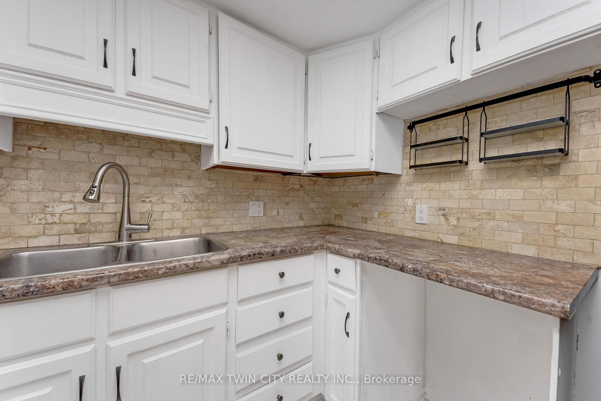 Photo 7 of 1159 Union Street, Kitchener, Northward — HOMEH