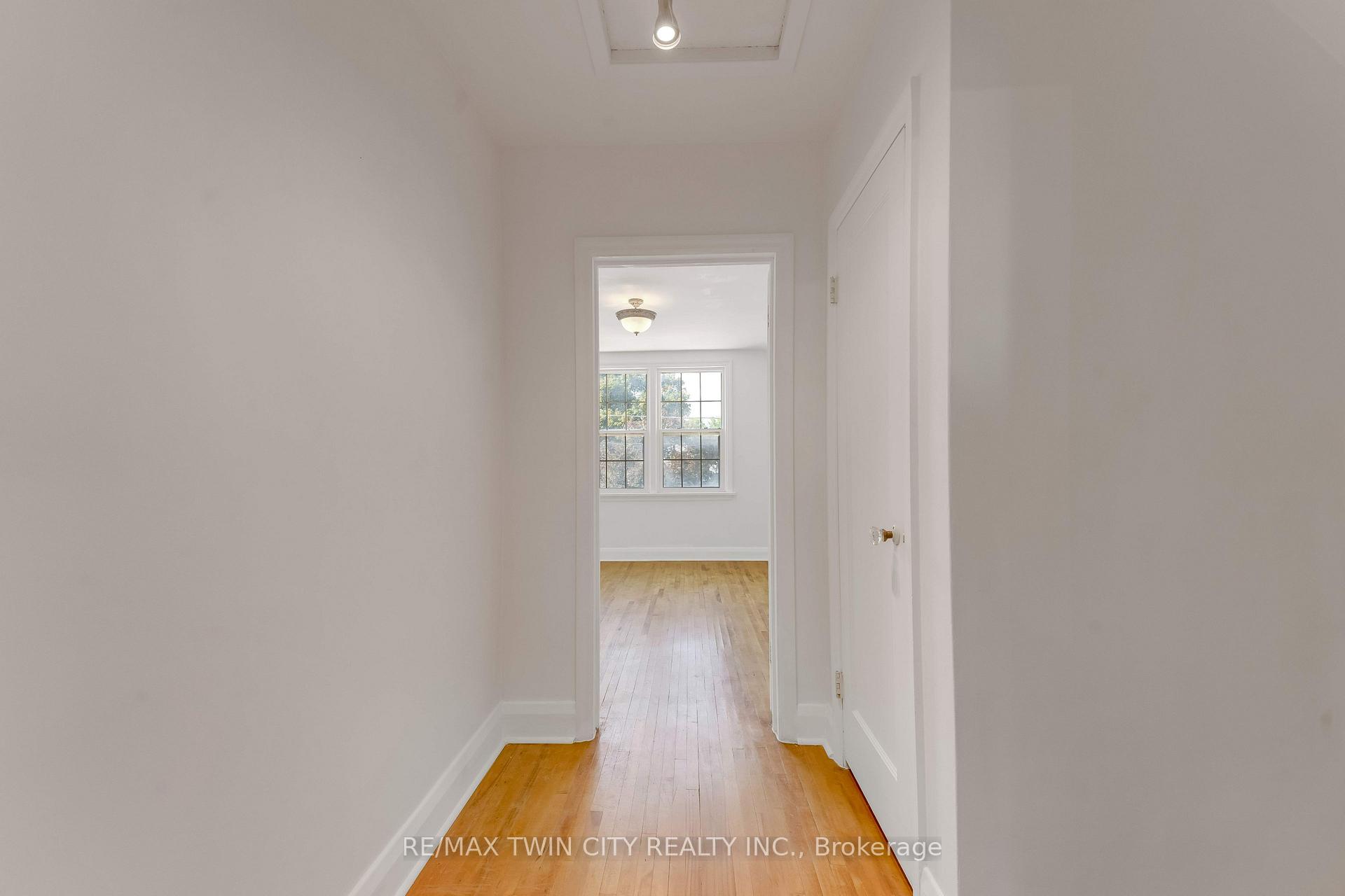 Photo 15 of 1159 Union Street, Kitchener, Northward — HOMEH