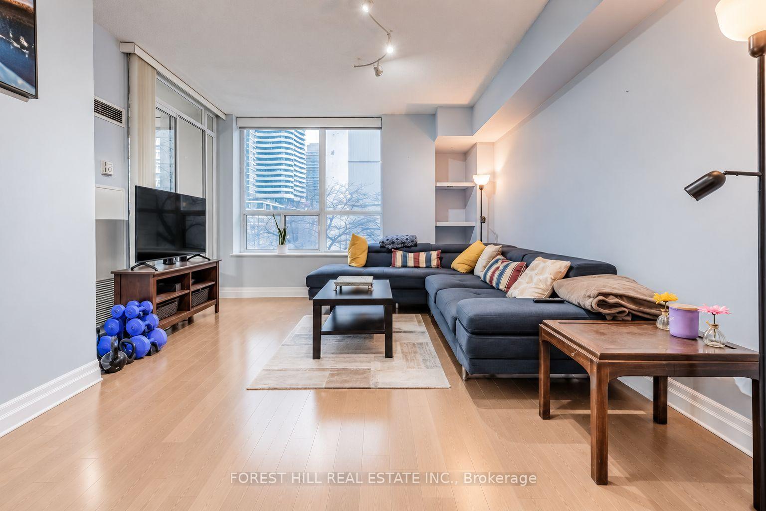 Photo of Unit 305, 70 Alexander Street