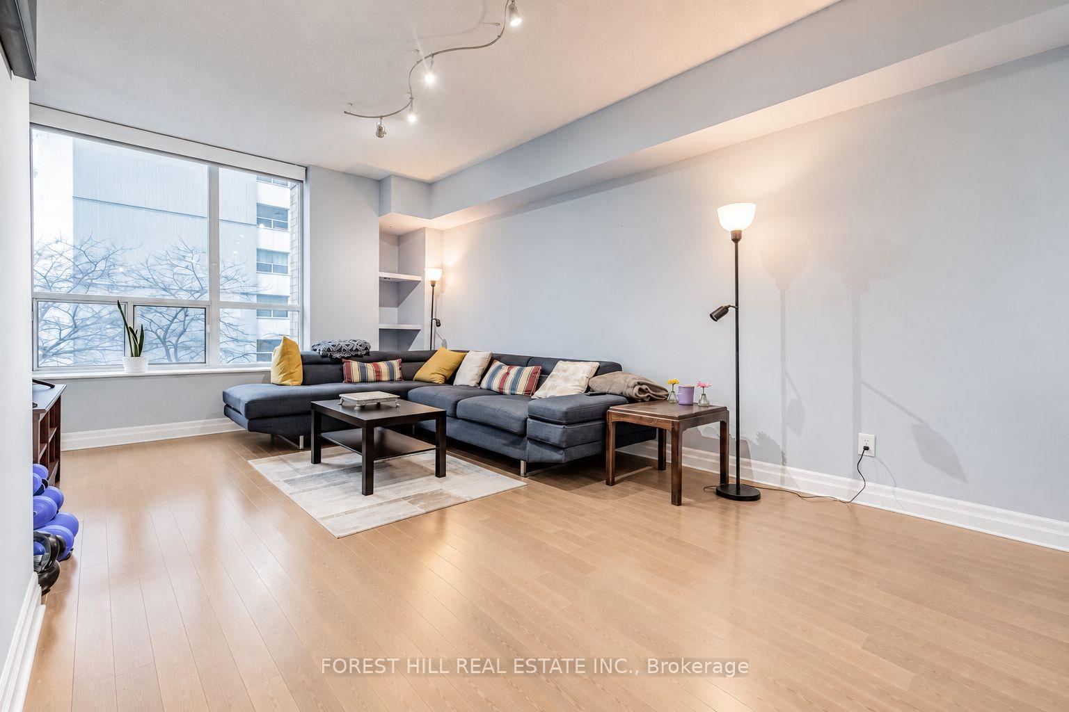 Photo 3 of Unit 305, 70 Alexander Street, Toronto, Church-Yonge Corridor — HOMEH
