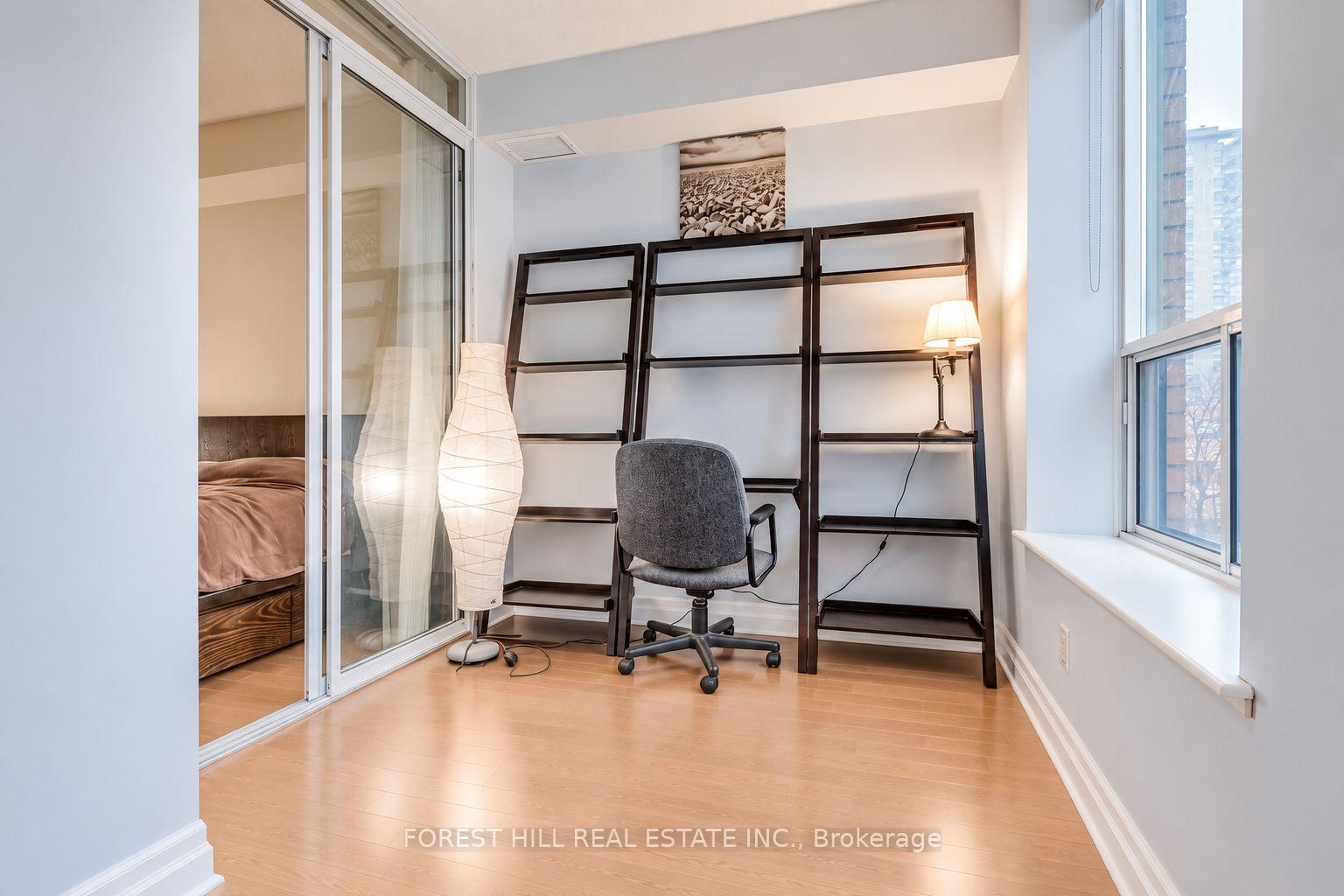 Photo 6 of Unit 305, 70 Alexander Street, Toronto, Church-Yonge Corridor — HOMEH