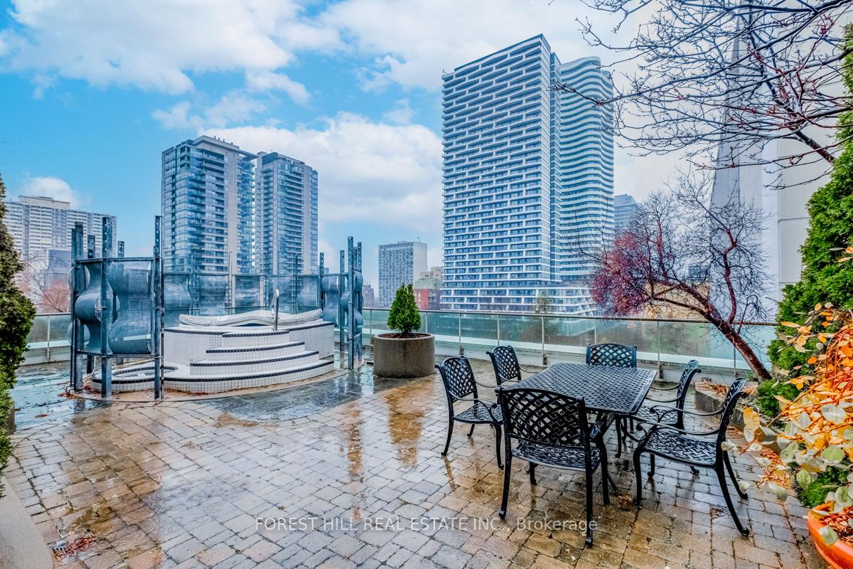 Photo 37 of Unit 305, 70 Alexander Street, Toronto, Church-Yonge Corridor — HOMEH