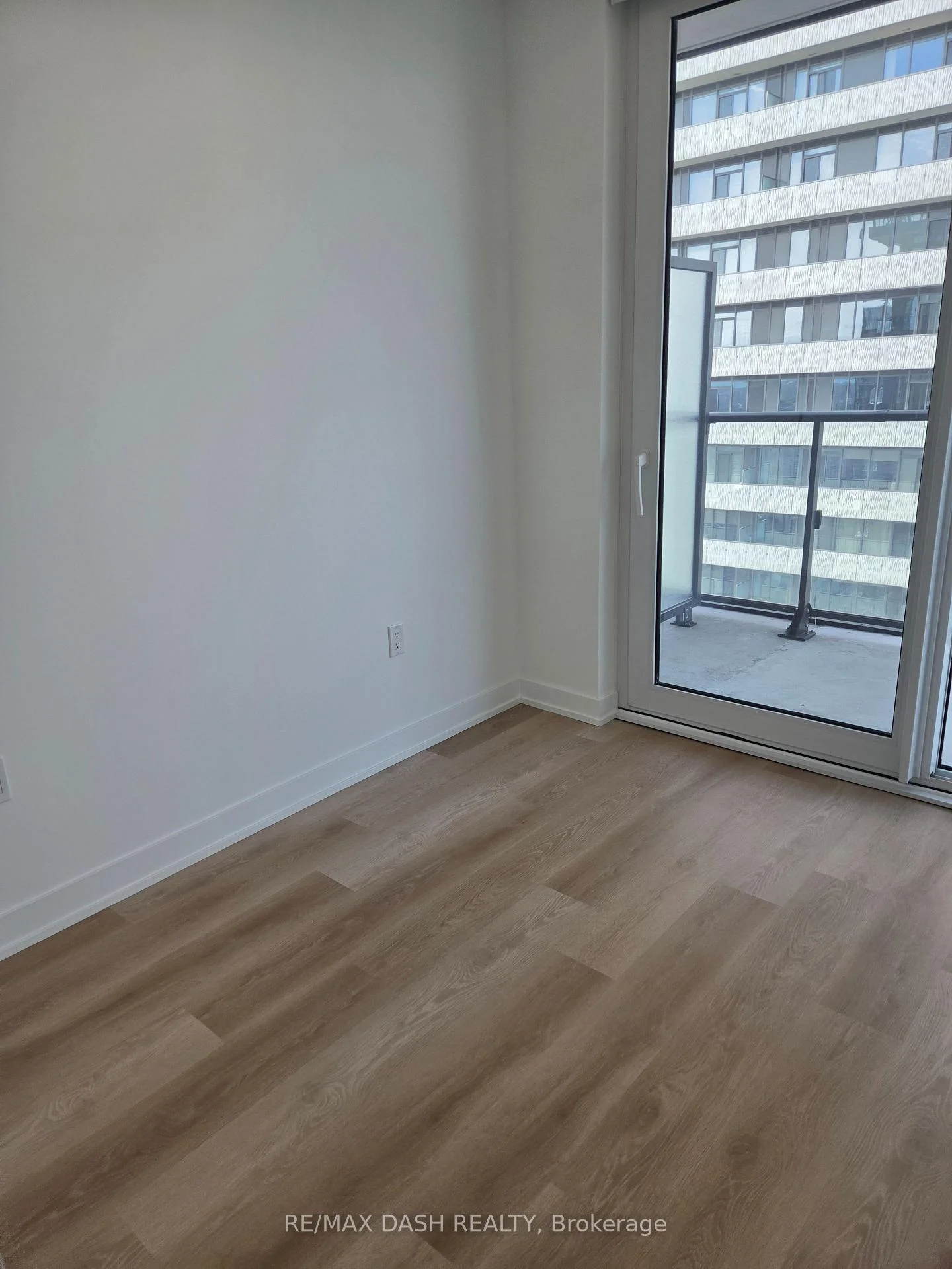 Photo 57 of Unit 4802, 634 Church Street, Toronto, Church-Yonge Corridor — HOMEH