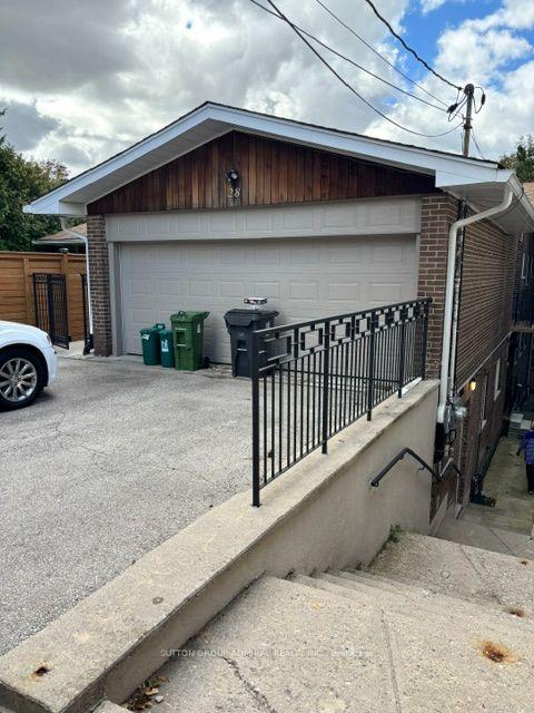 Photo 1 of Unit 2, 28 Purdon Drive, North York, Bathurst Manor — HOMEH