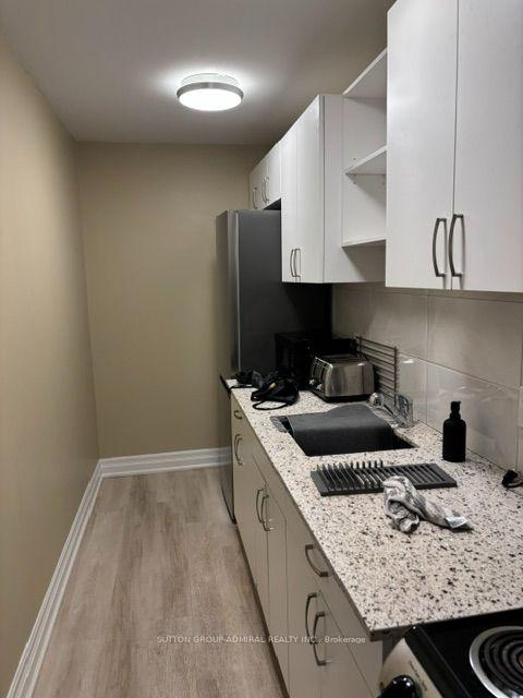 Photo 7 of Unit 2, 28 Purdon Drive, North York, Bathurst Manor — HOMEH