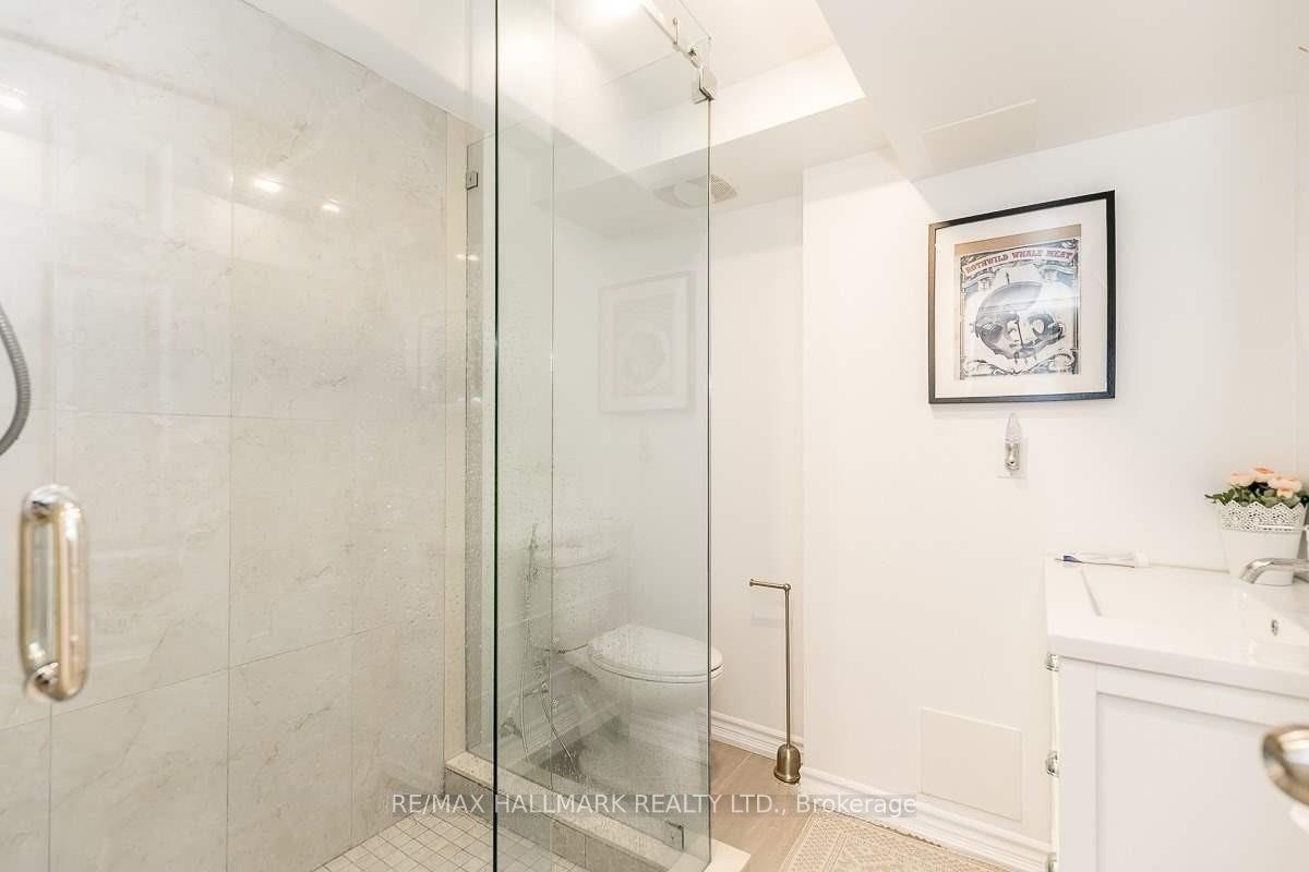 Photo 8 of Unit Bsmnt, 184 Stone Road, Aurora, Aurora Grove — HOMEH
