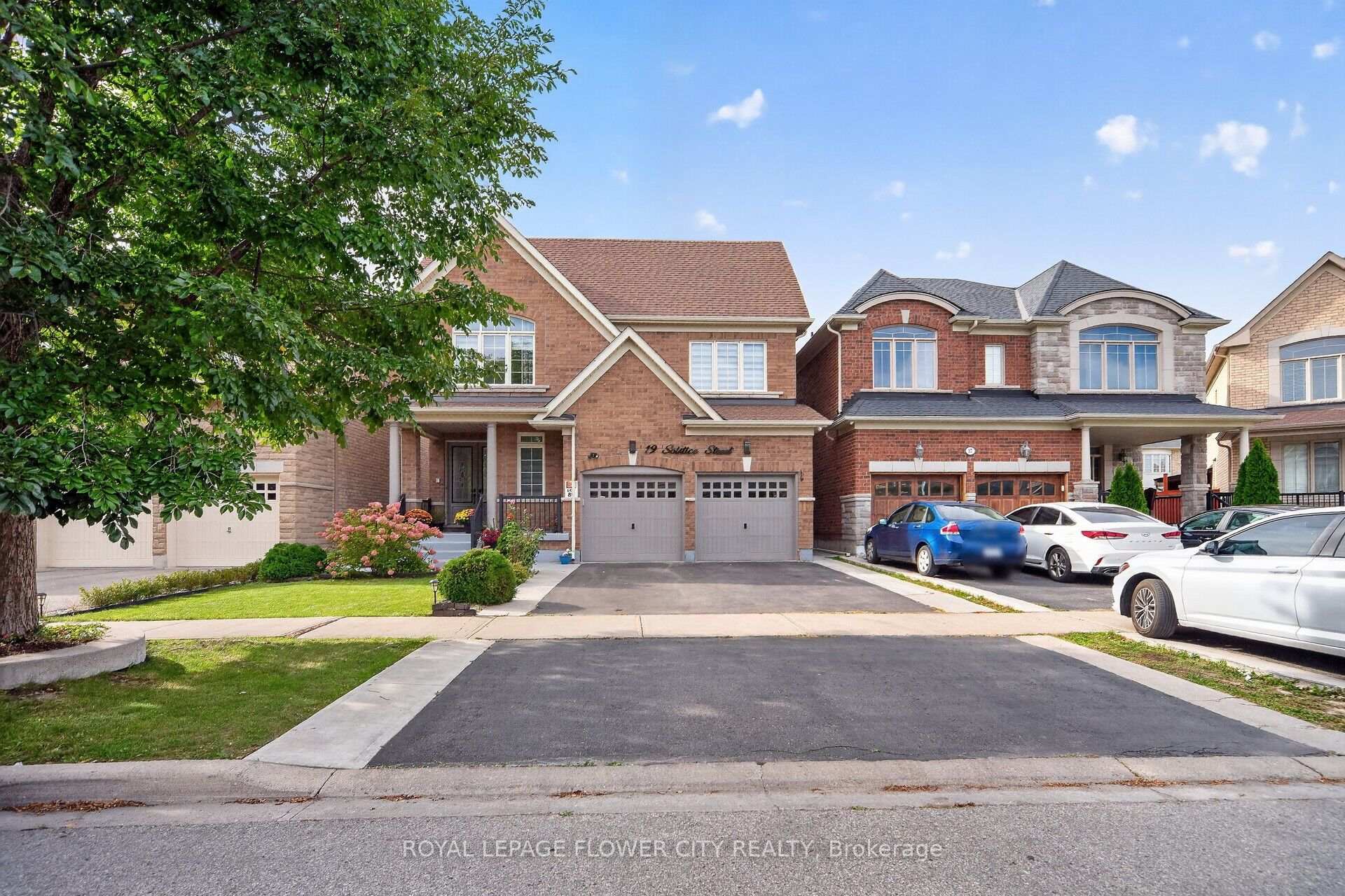 Photo 4 of 19 Solstice Street, Brampton, Brampton East — HOMEH