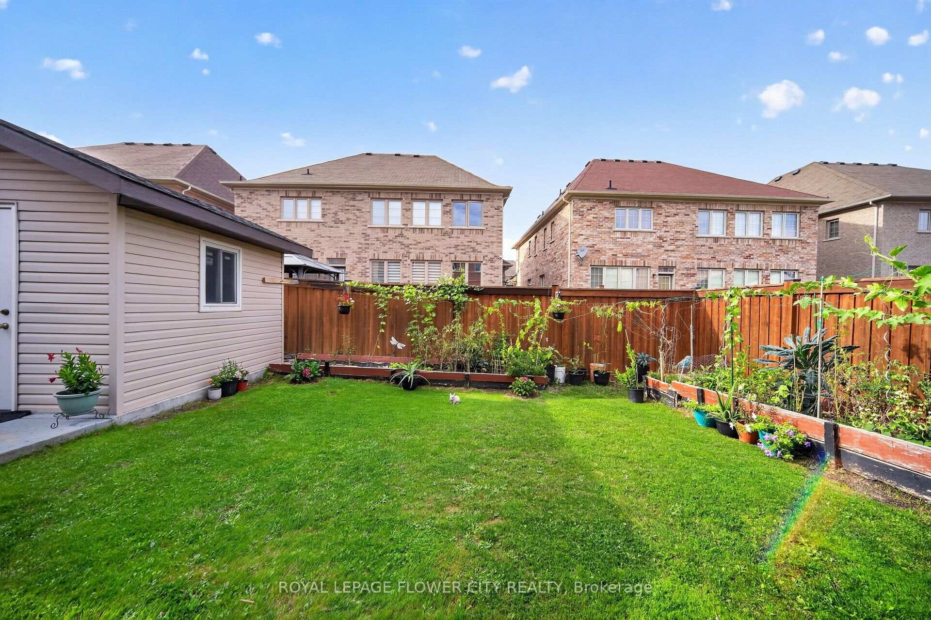 Photo 47 of 19 Solstice Street, Brampton, Brampton East — HOMEH