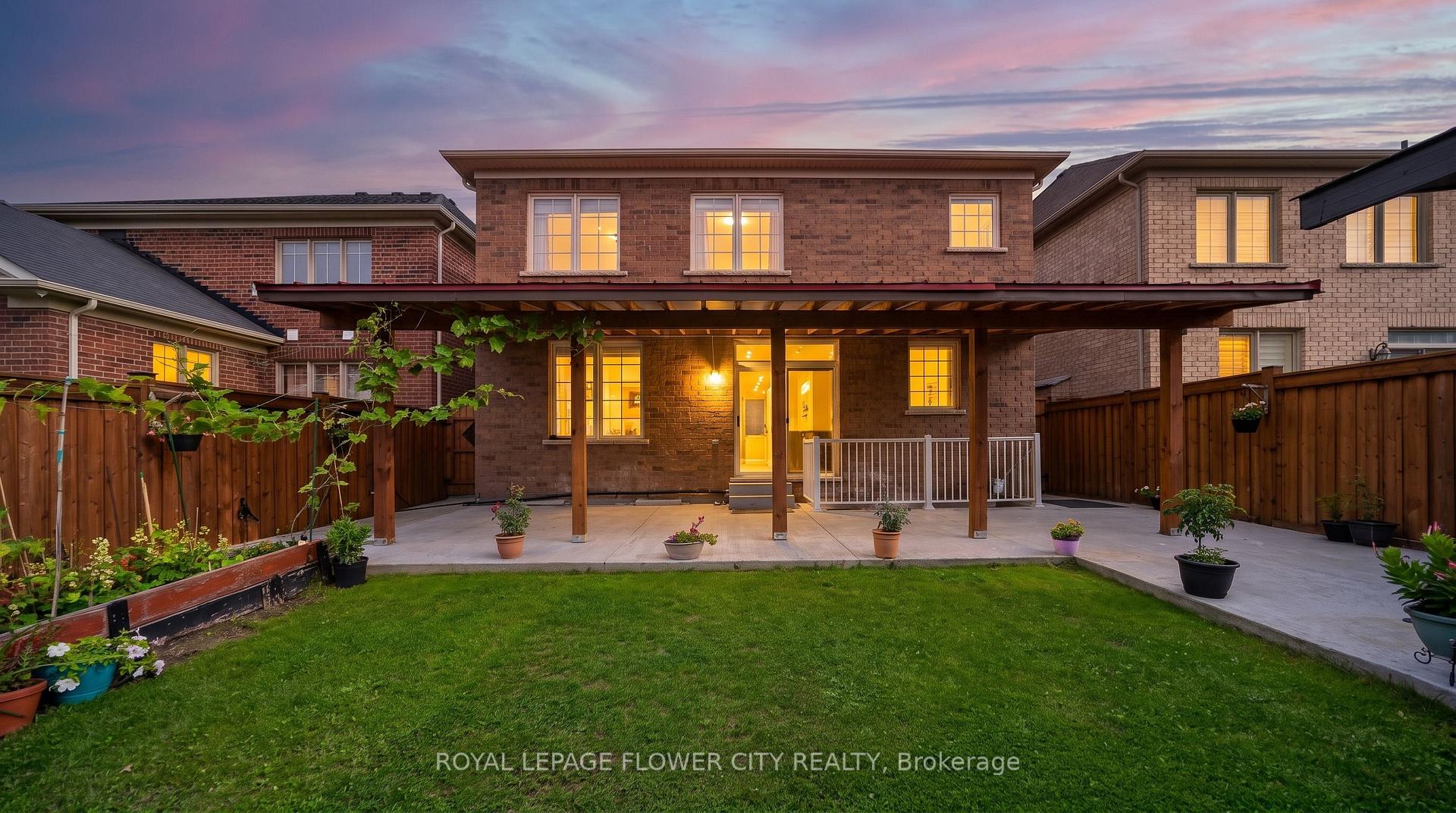 Photo 48 of 19 Solstice Street, Brampton, Brampton East — HOMEH