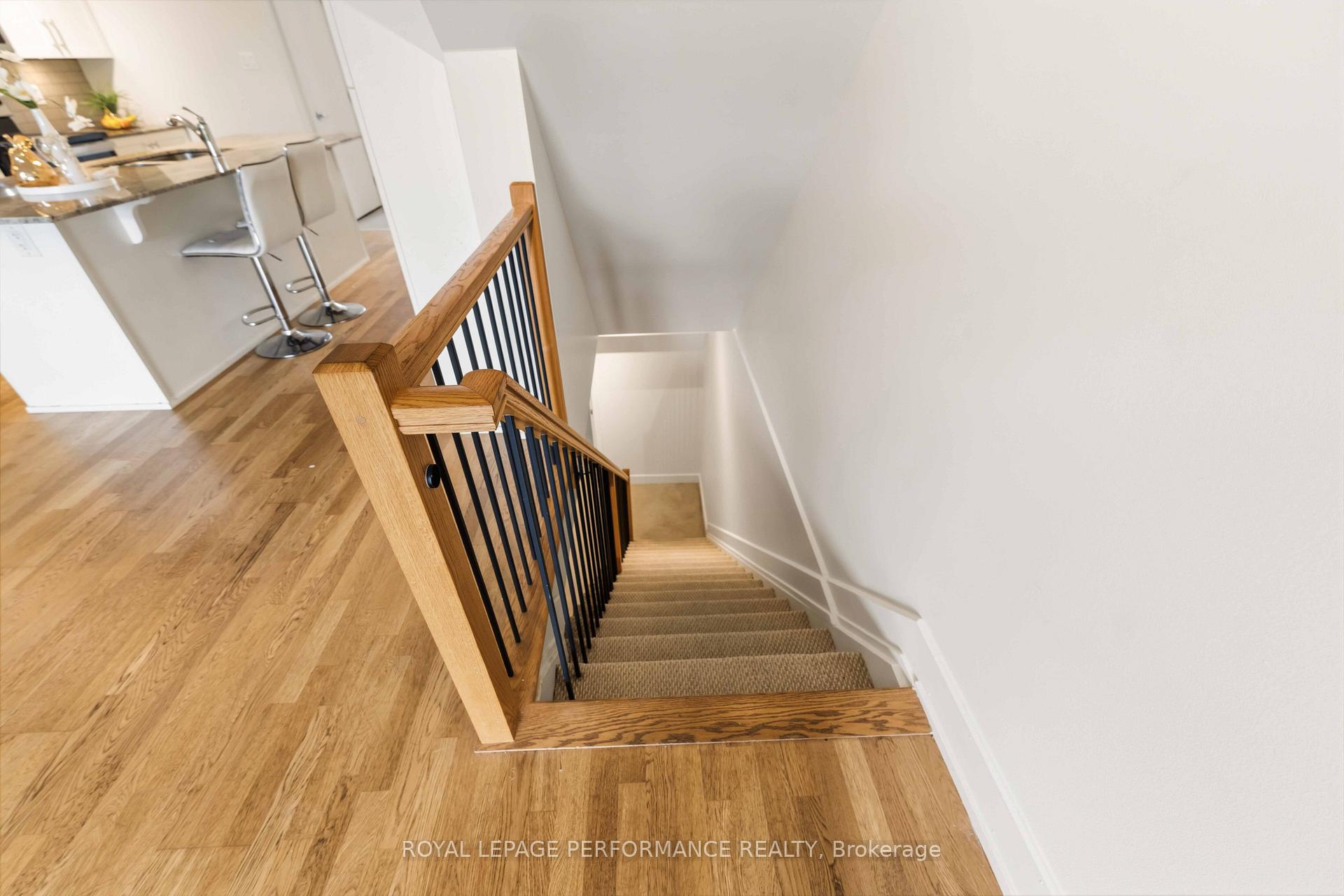 Photo 18 of 22 Bergeron Private, Ottawa, Chapel Hill — HOMEH