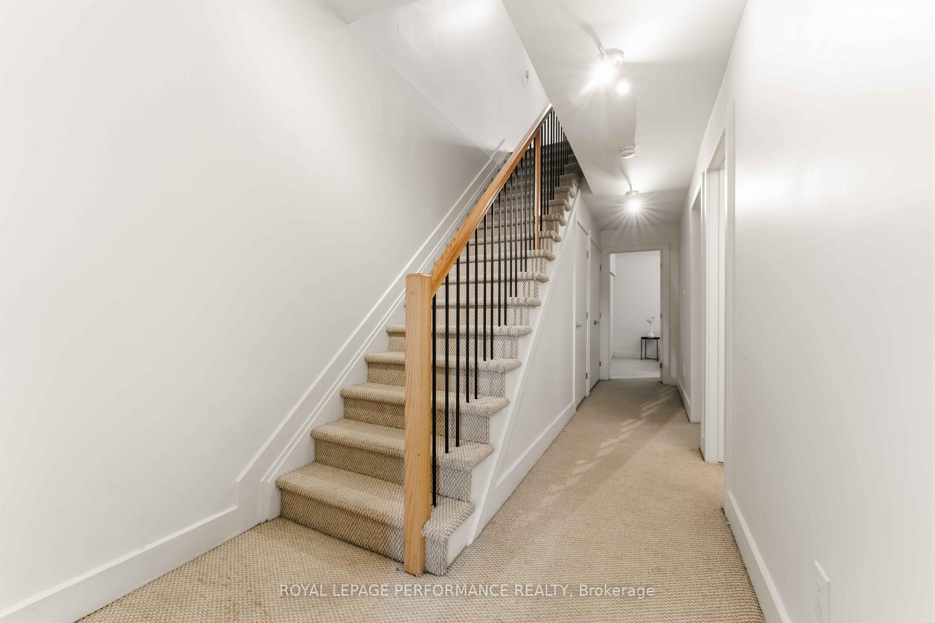 Photo 19 of 22 Bergeron Private, Ottawa, Chapel Hill — HOMEH