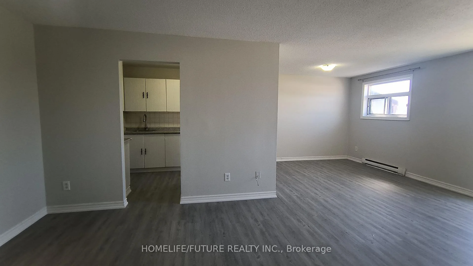 Photo 5 of Unit 405, 560 Bloor Street E, Oshawa, Farewell — HOMEH