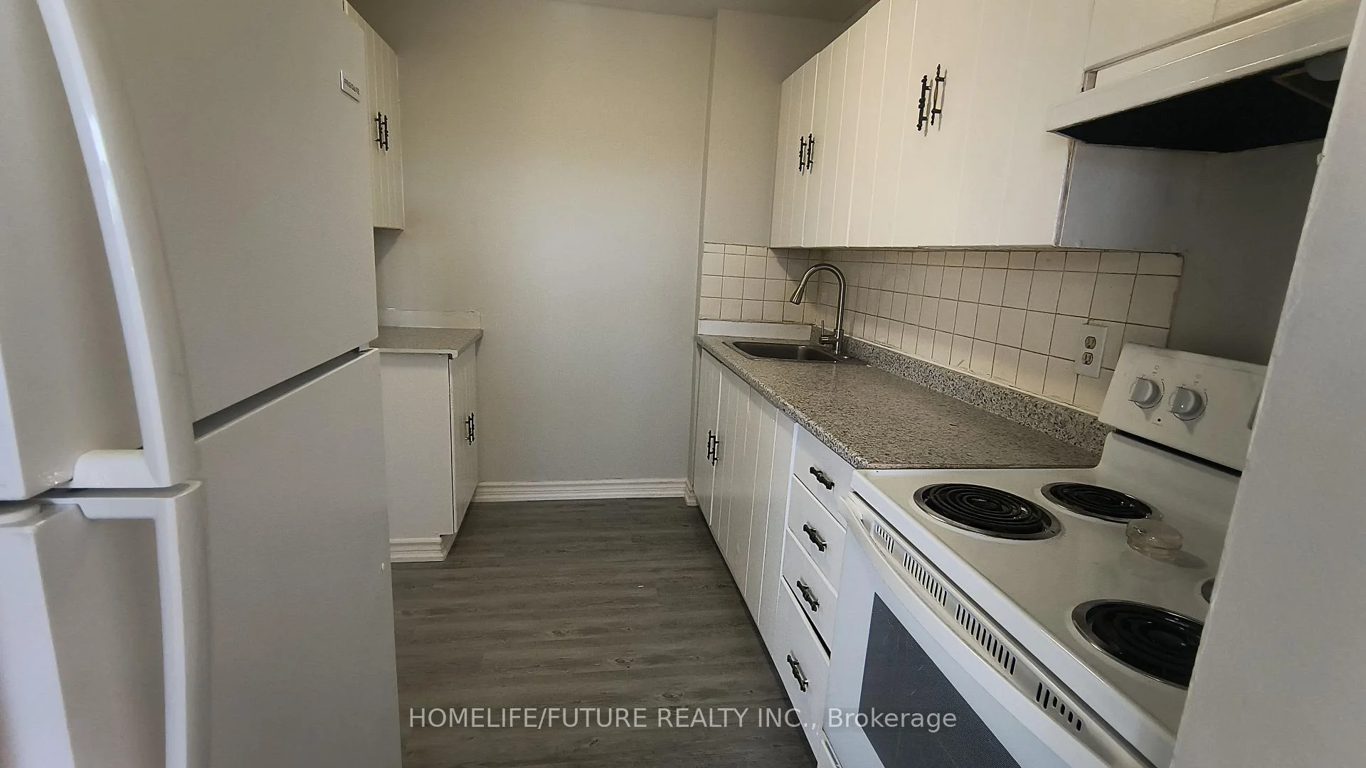 Photo 9 of Unit 405, 560 Bloor Street E, Oshawa, Farewell — HOMEH