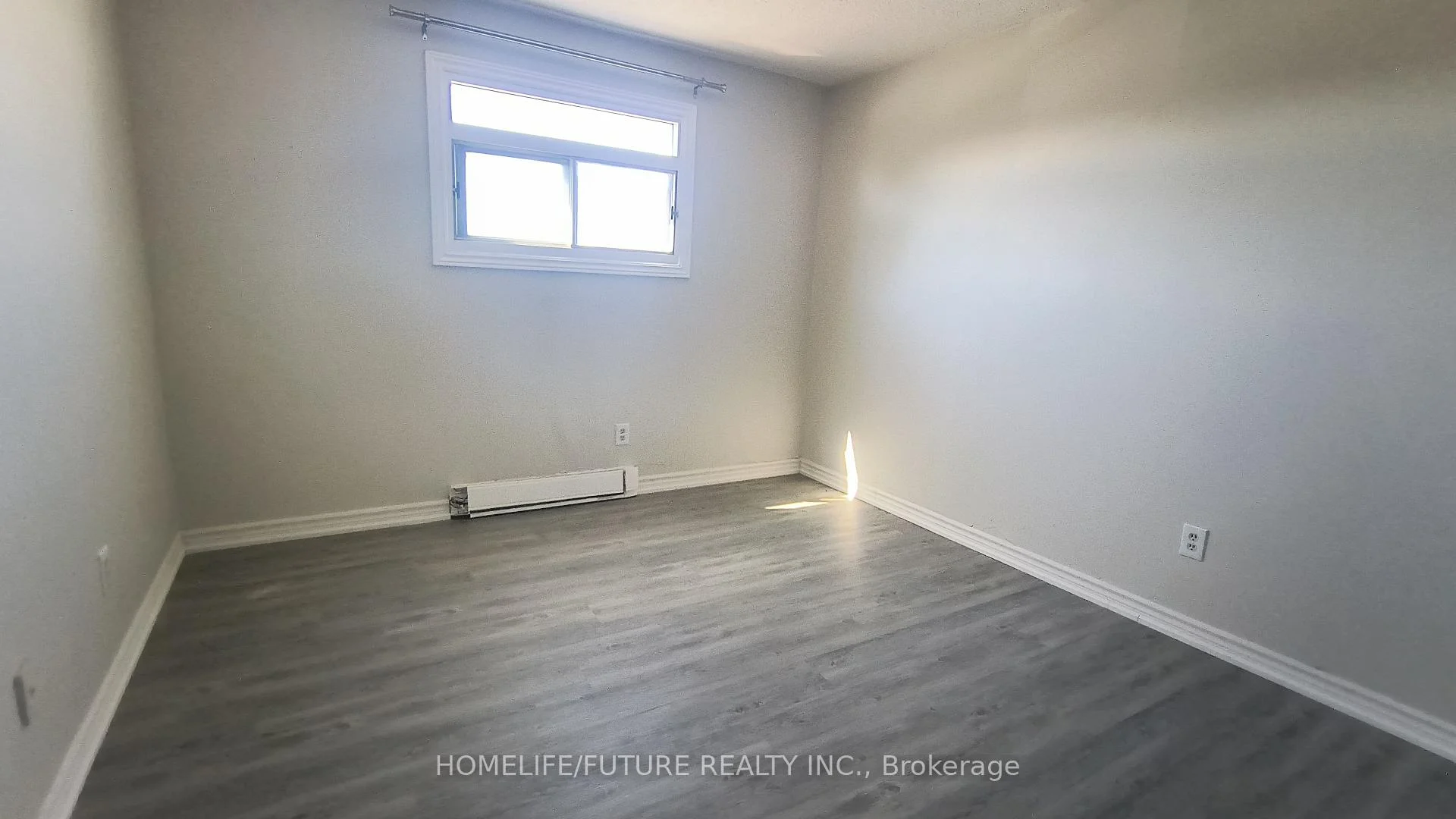 Photo 11 of Unit 405, 560 Bloor Street E, Oshawa, Farewell — HOMEH