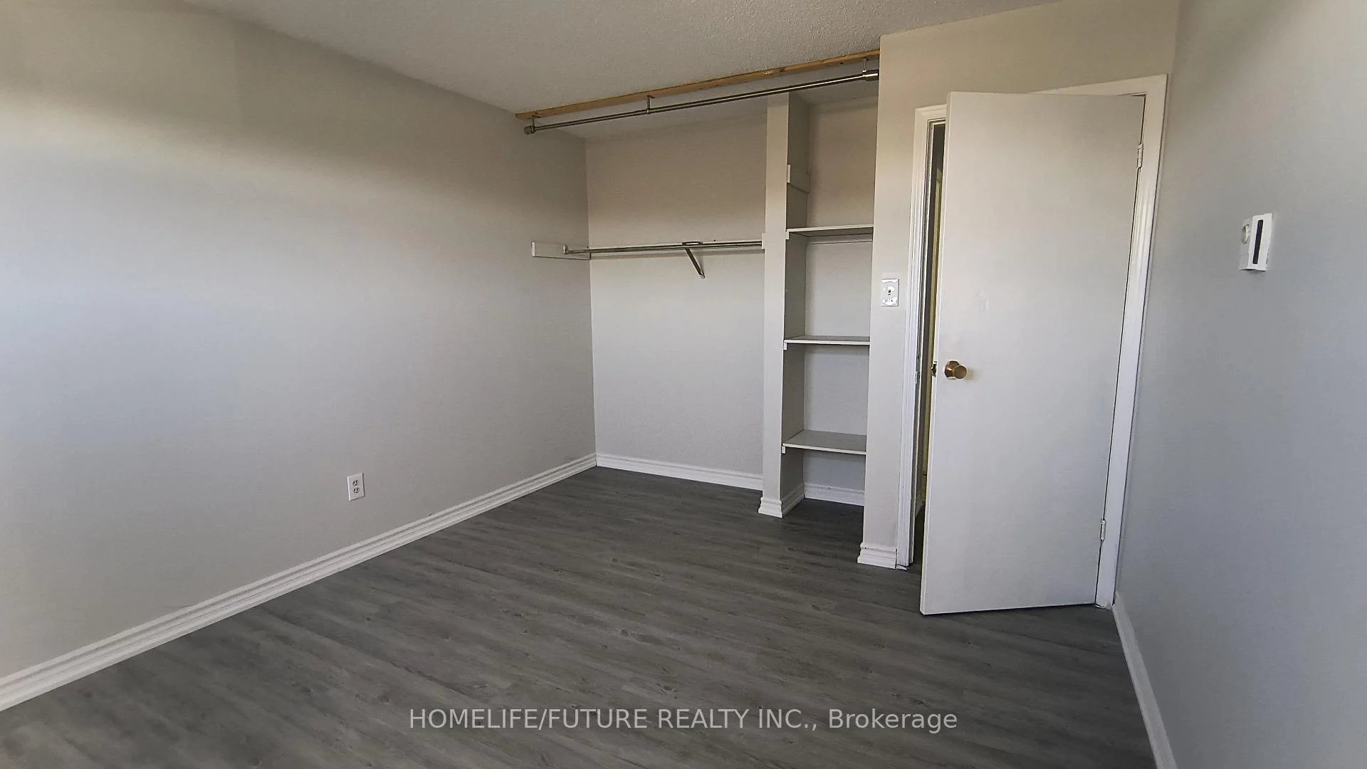 Photo 13 of Unit 405, 560 Bloor Street E, Oshawa, Farewell — HOMEH