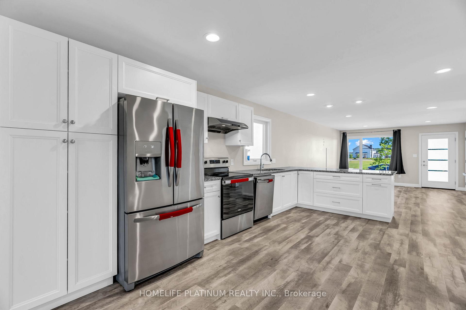 Photo 11 of 143 Howard Road, Chatham-Kent, Chatham — HOMEH