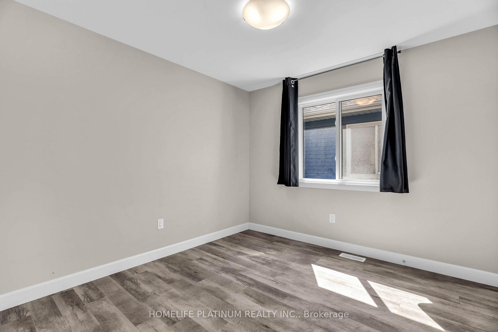 Photo 15 of 143 Howard Road, Chatham-Kent, Chatham — HOMEH