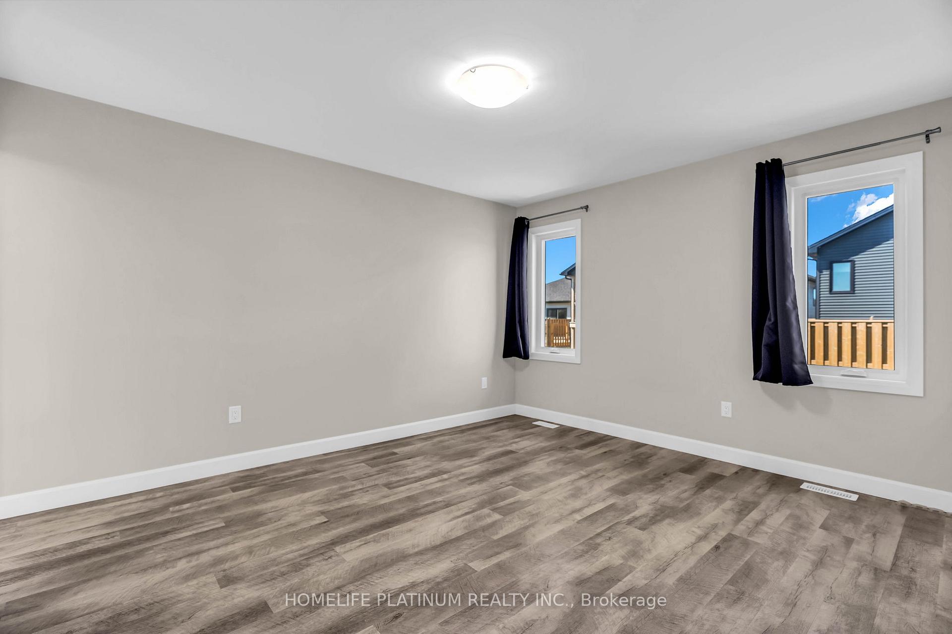 Photo 24 of 143 Howard Road, Chatham-Kent, Chatham — HOMEH