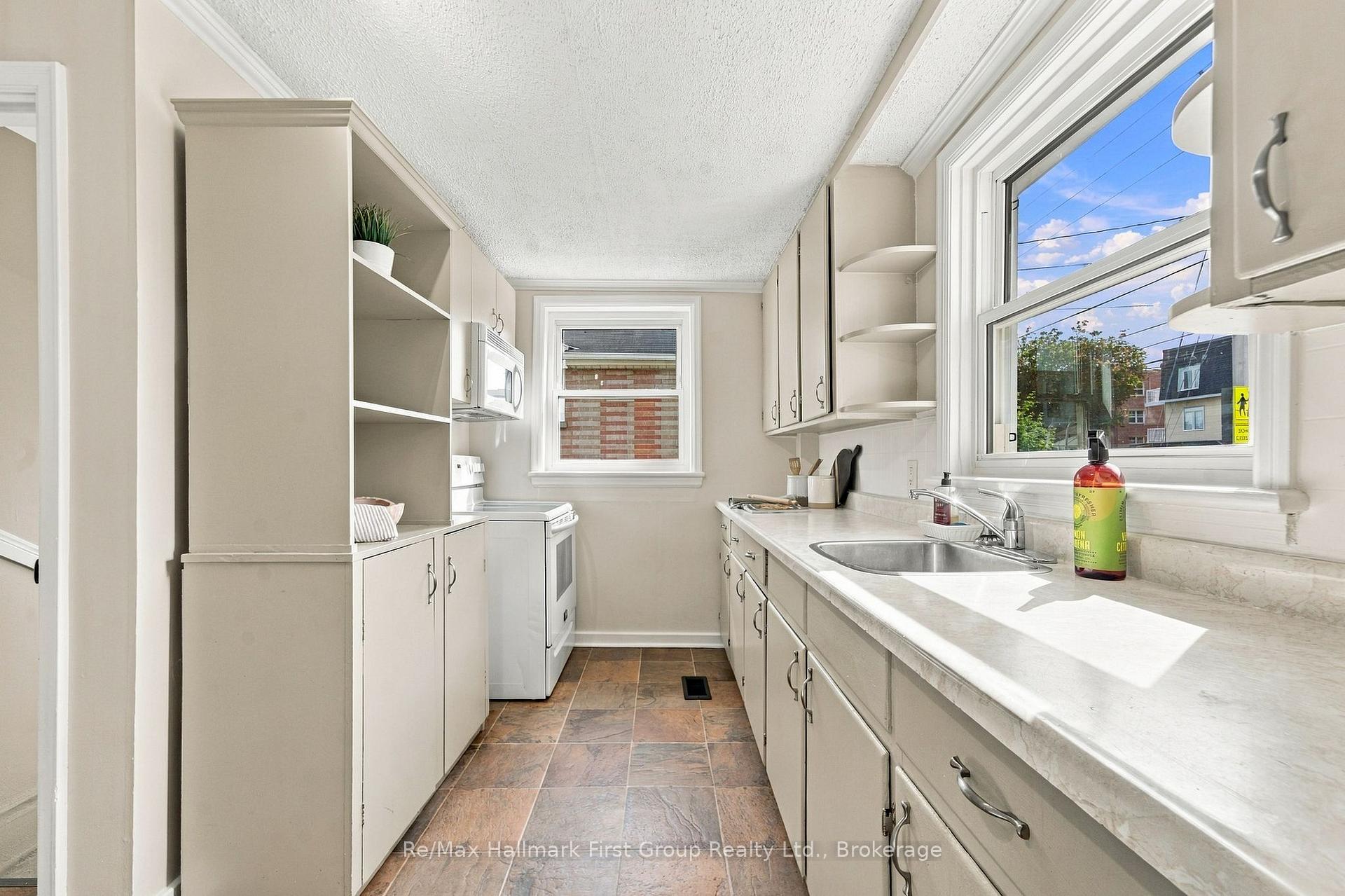Photo 10 of 344 D'arcy Street, Cobourg — HOMEH