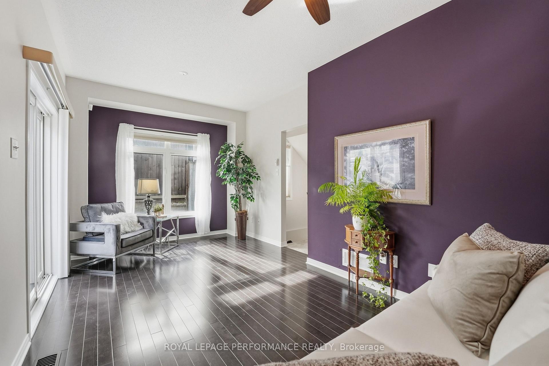 Photo 15 of 275 Eric Czapnik Way, Ottawa, Bilberry Creek/Queenswood Heights — HOMEH