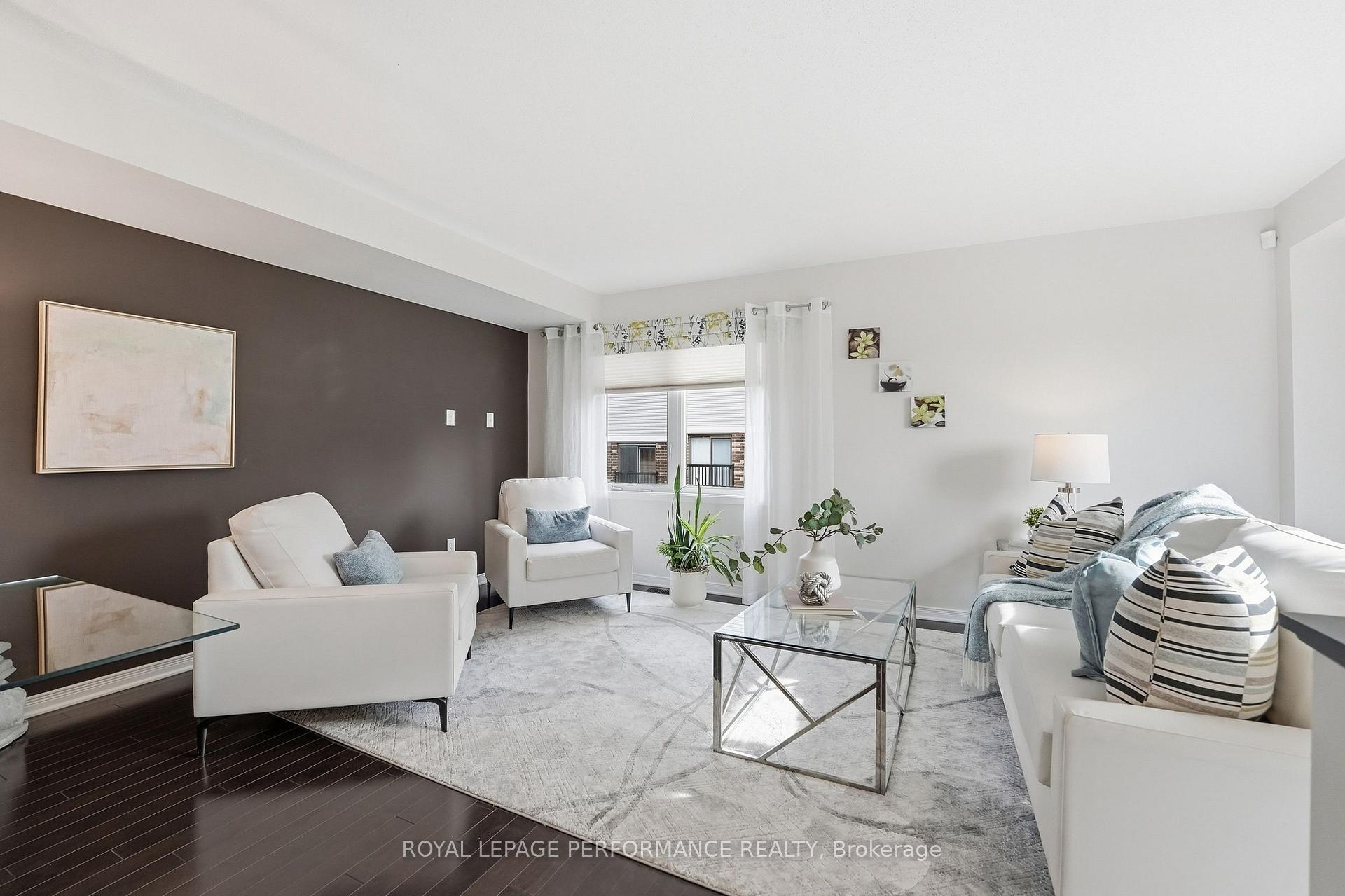 Photo 21 of 275 Eric Czapnik Way, Ottawa, Bilberry Creek/Queenswood Heights — HOMEH
