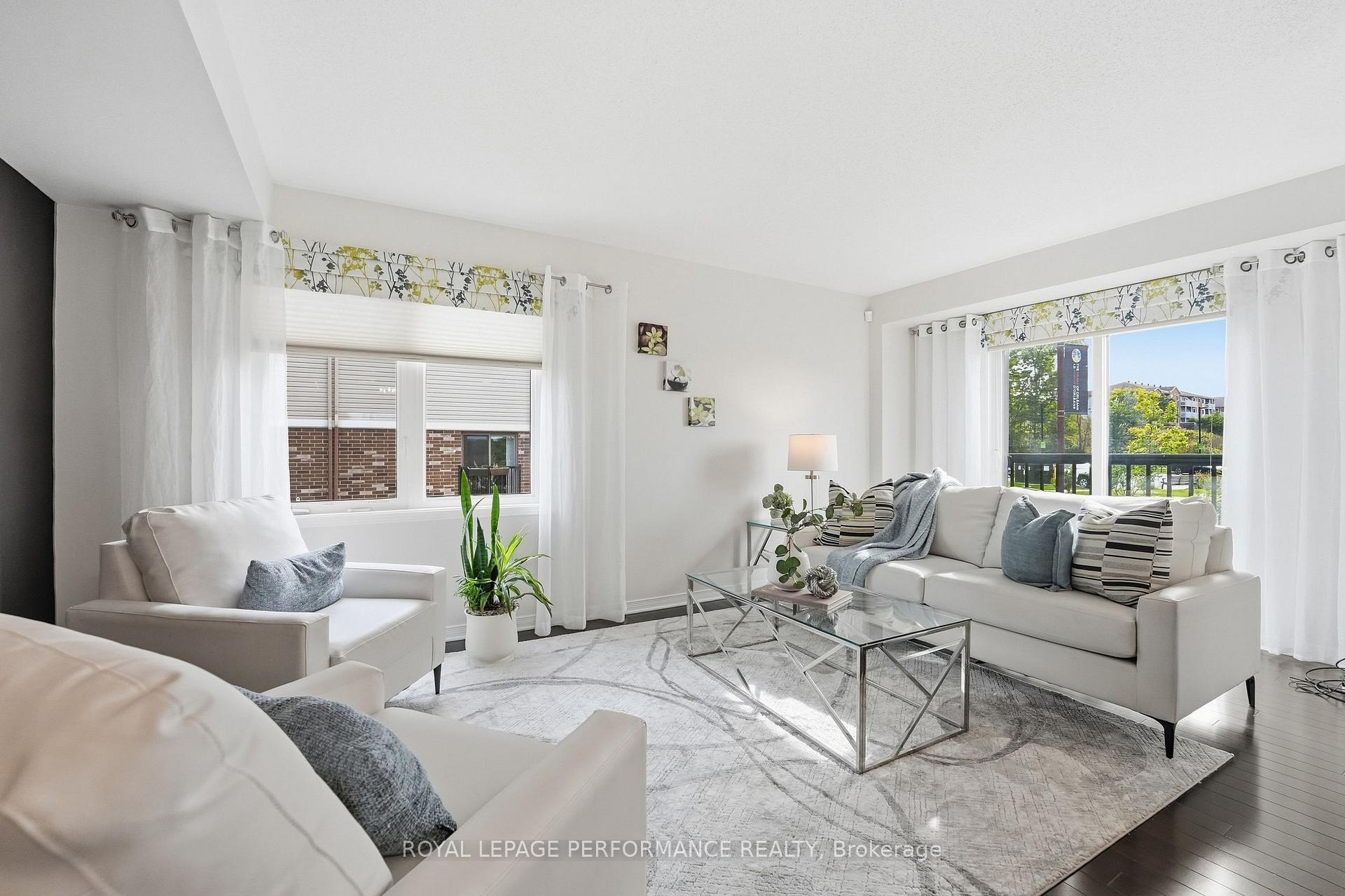 Photo 23 of 275 Eric Czapnik Way, Ottawa, Bilberry Creek/Queenswood Heights — HOMEH