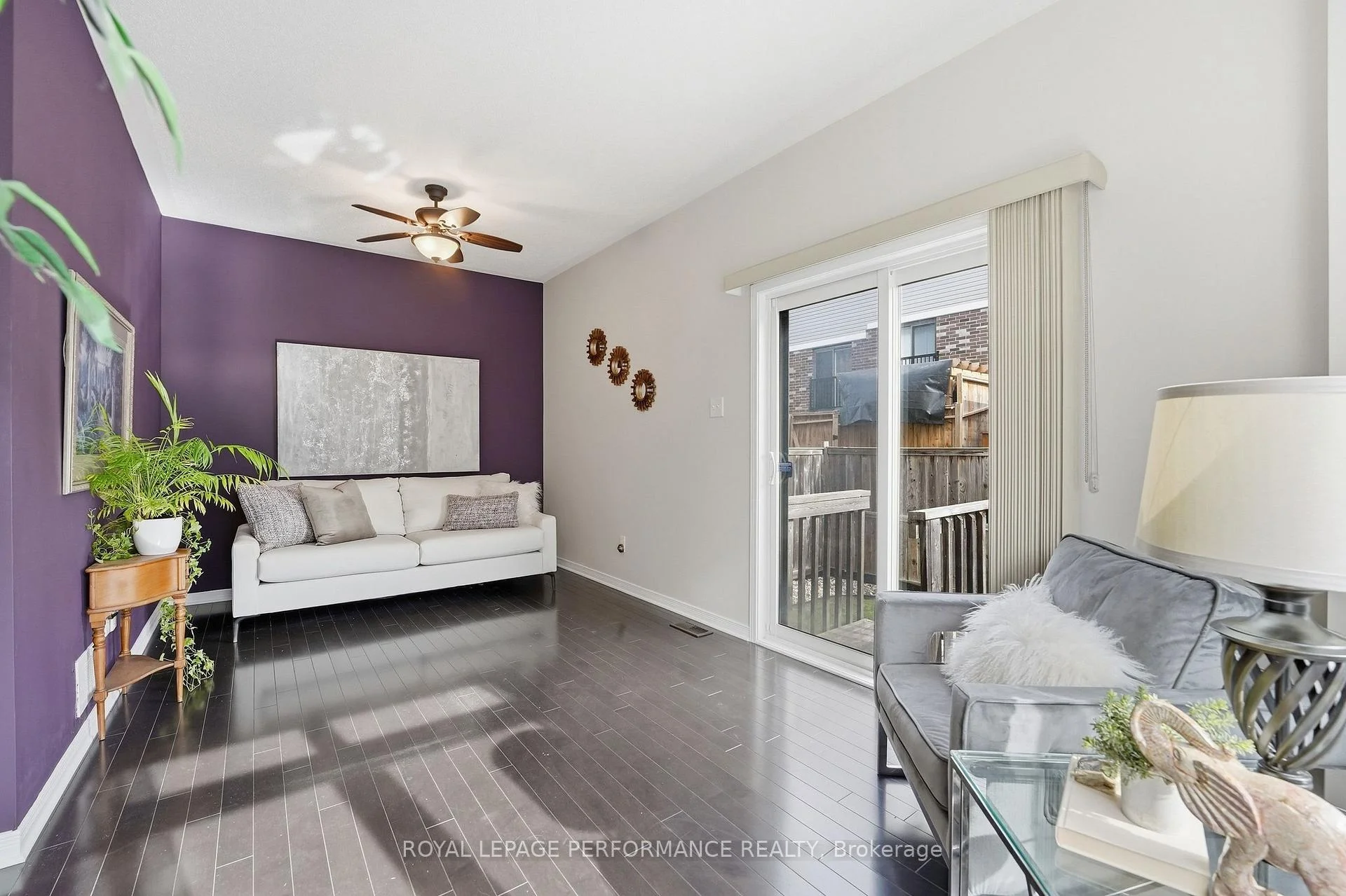 Photo 14 of 275 Eric Czapnik Way, Ottawa, Bilberry Creek/Queenswood Heights — HOMEH