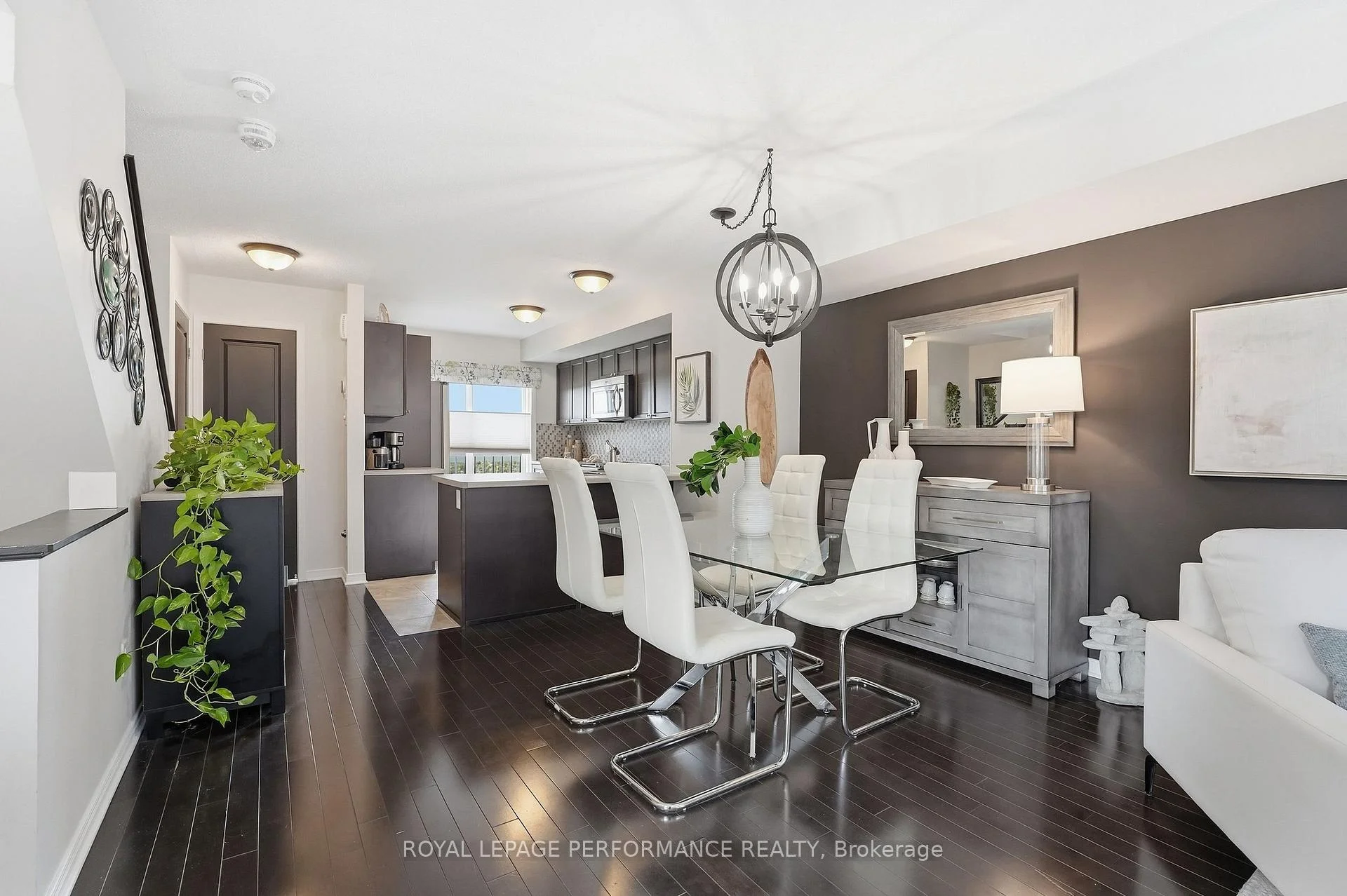 Photo 20 of 275 Eric Czapnik Way, Ottawa, Bilberry Creek/Queenswood Heights — HOMEH