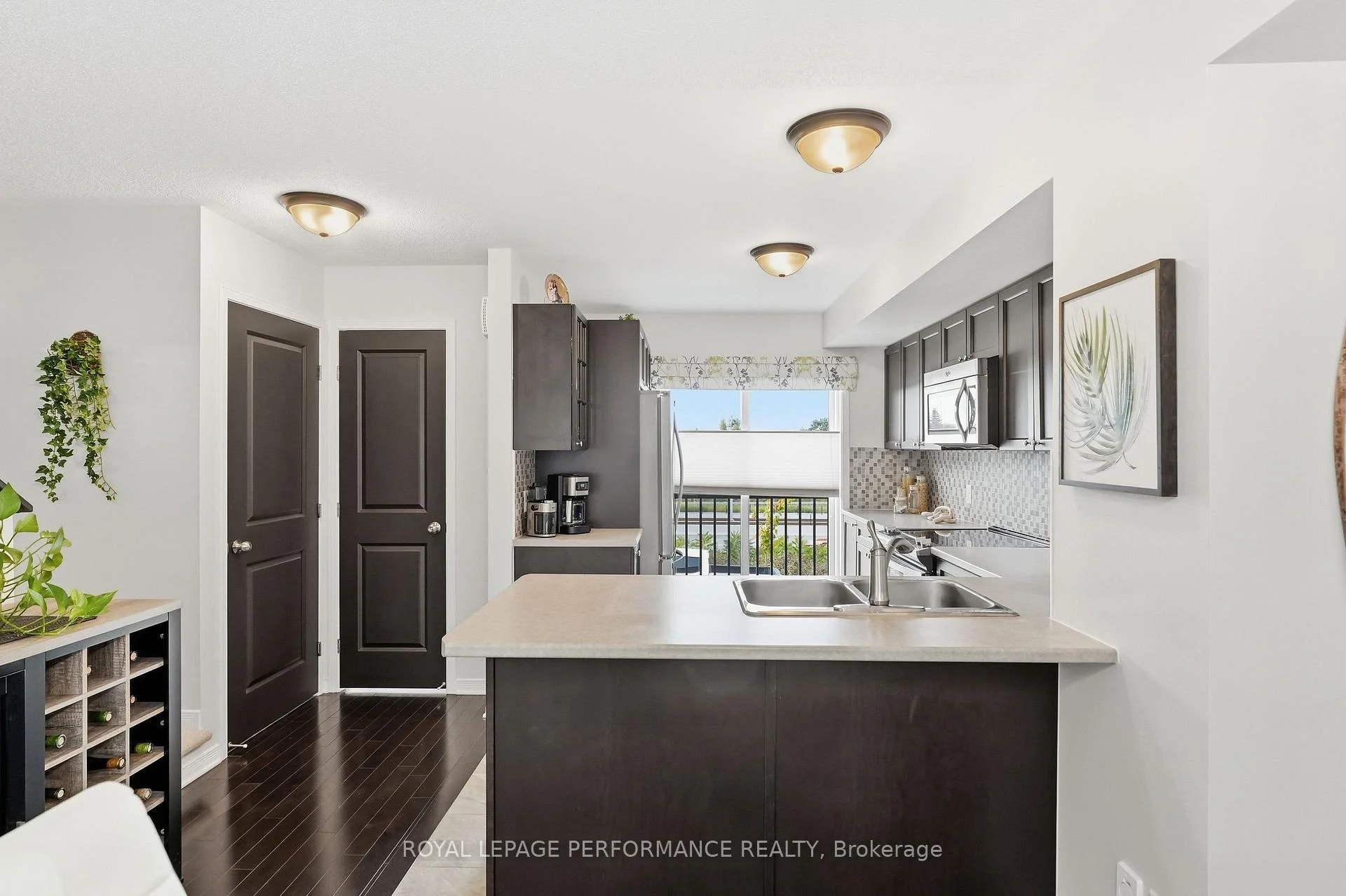 Photo 26 of 275 Eric Czapnik Way, Ottawa, Bilberry Creek/Queenswood Heights — HOMEH