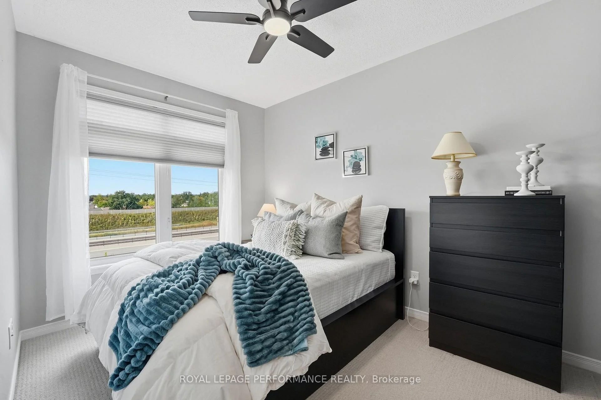Photo 60 of 275 Eric Czapnik Way, Ottawa, Bilberry Creek/Queenswood Heights — HOMEH