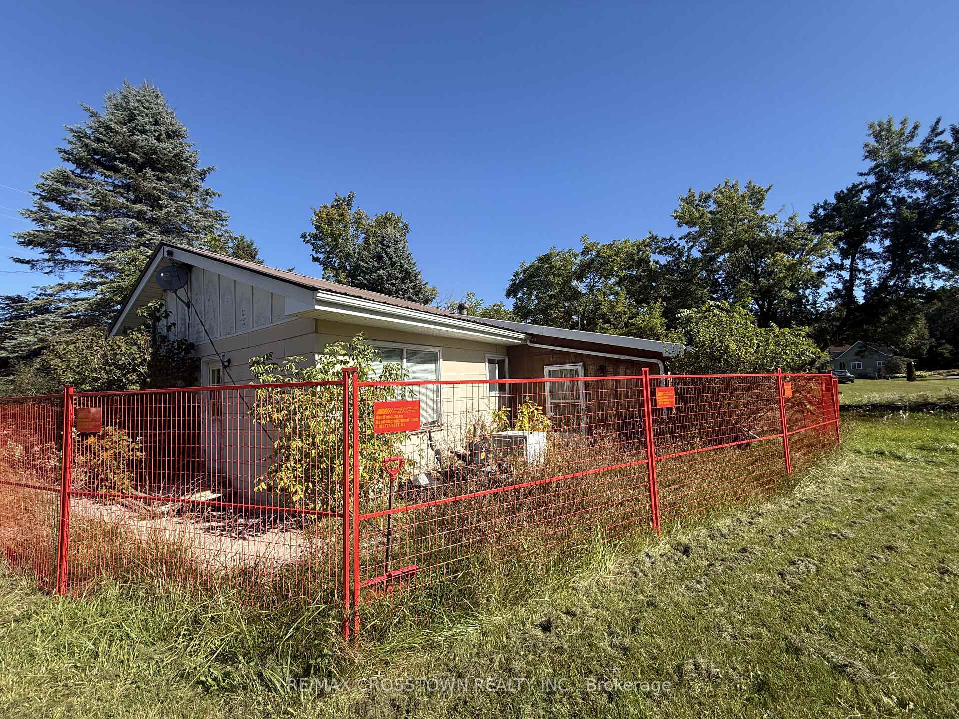 Photo 2 of 6137 Vasey Road, Tiny, Rural Tiny — HOMEH